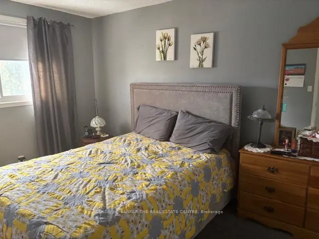Photo 7 of 74 Allan Drive, St. Catharines, Fairview — HOMEH