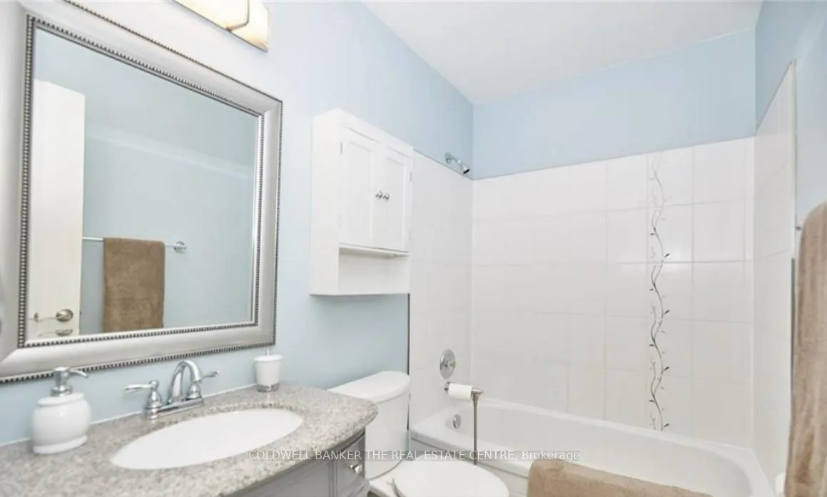 Photo 13 of 74 Allan Drive, St. Catharines, Fairview — HOMEH