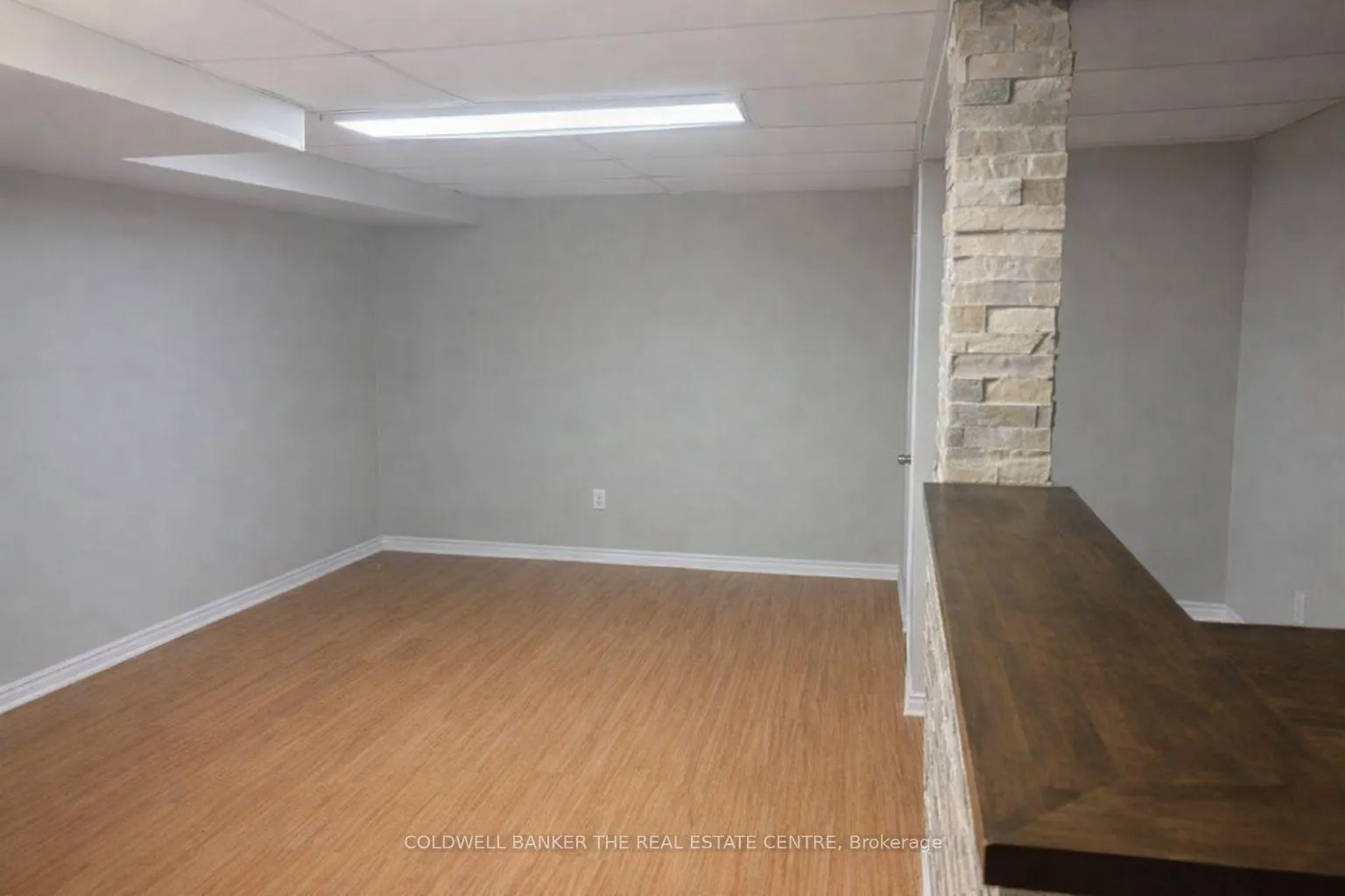 Photo 14 of 74 Allan Drive, St. Catharines, Fairview — HOMEH