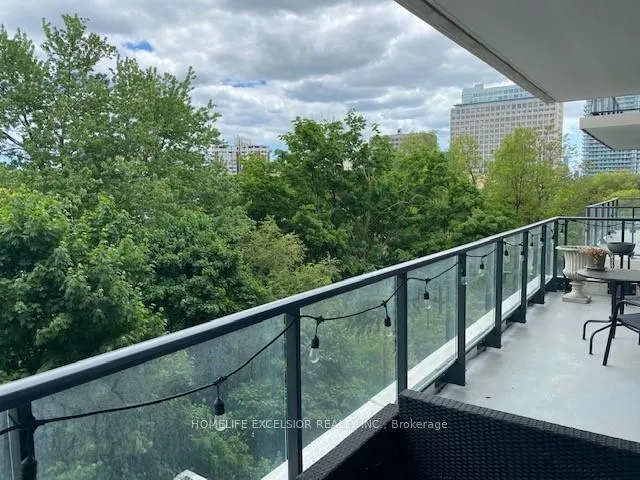Photo 11 of Unit 403, 609 Avenue Road E, Toronto, Yonge-St. Clair — HOMEH