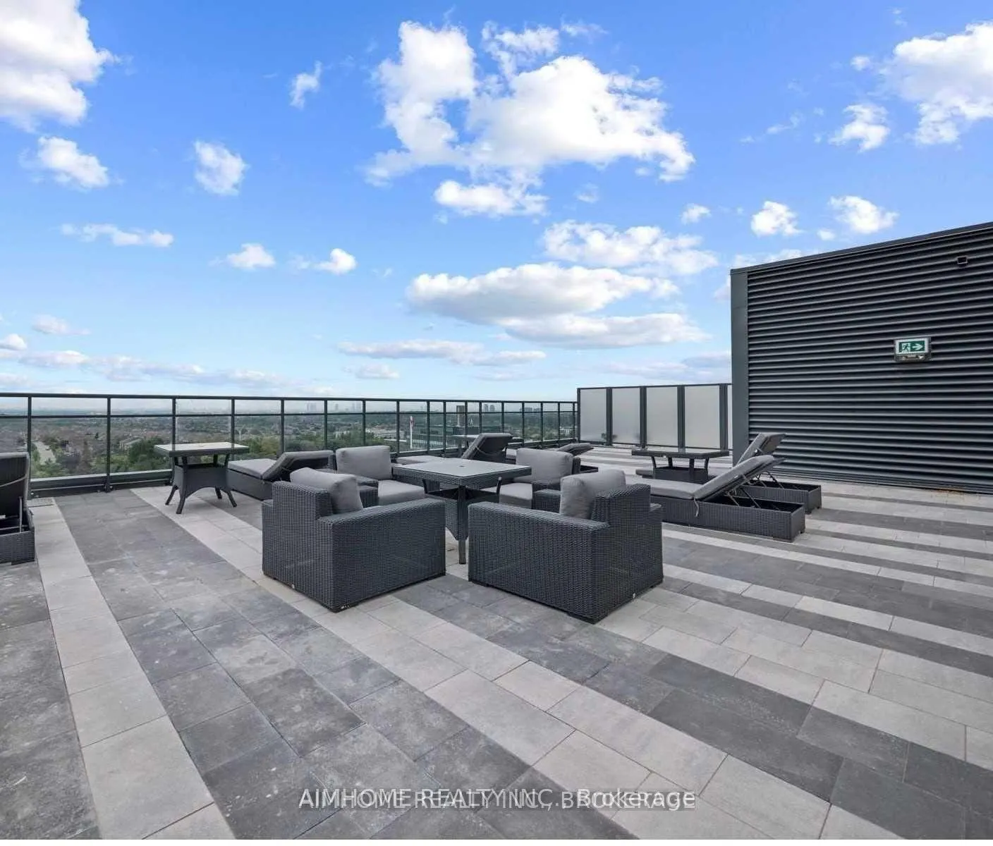 Photo 6 of Unit 615, 99 Eagle Rock Way, Vaughan, Maple — HOMEH