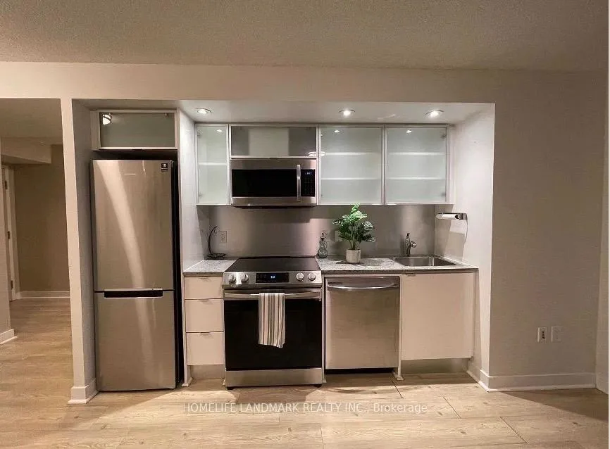 Photo 8 of Unit 3511, 25 Telegram Mews, Toronto, Waterfront Communities — HOMEH