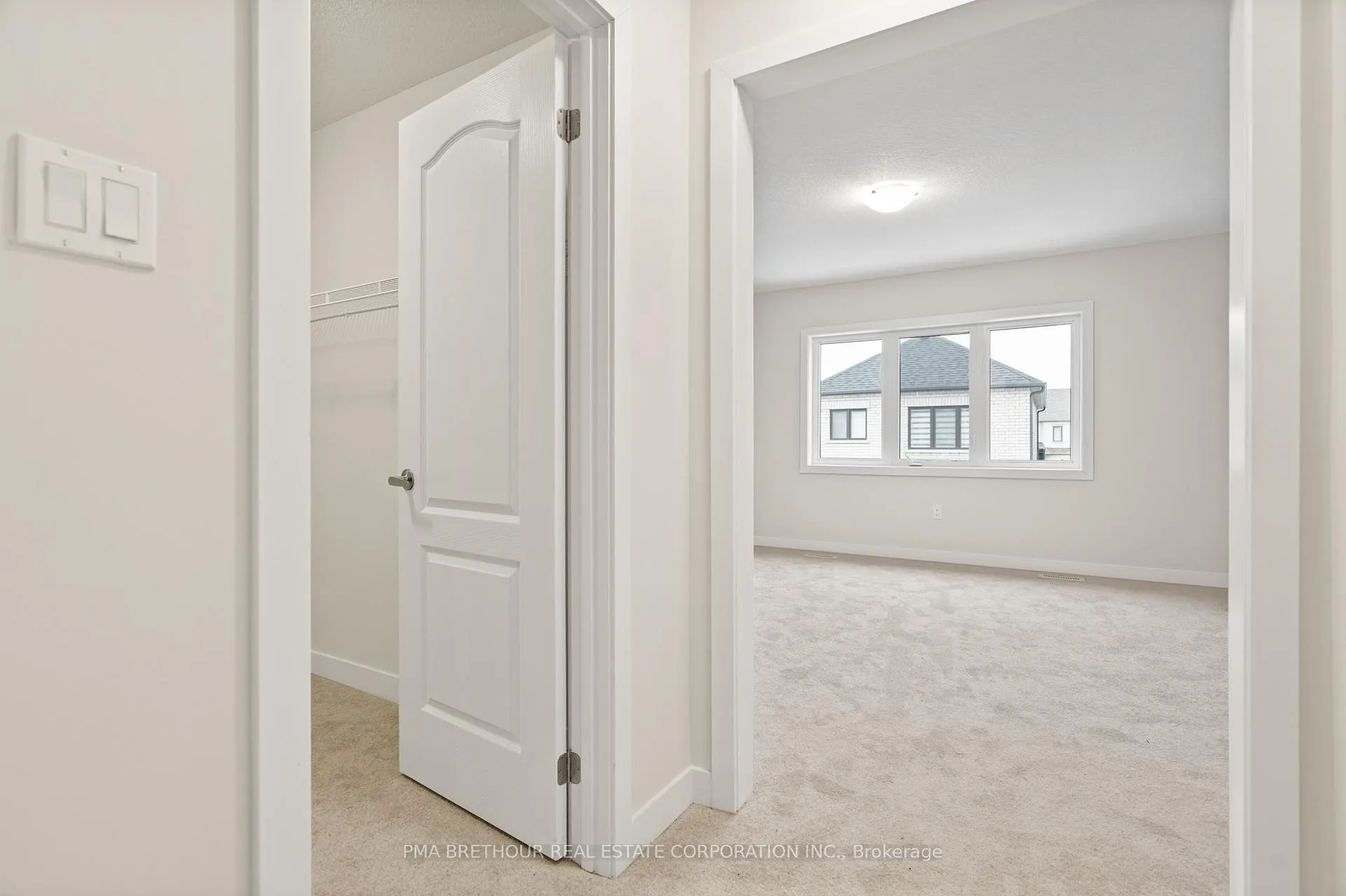 Photo 26 of 132 Eastbridge Avenue, Welland, Dain City — HOMEH