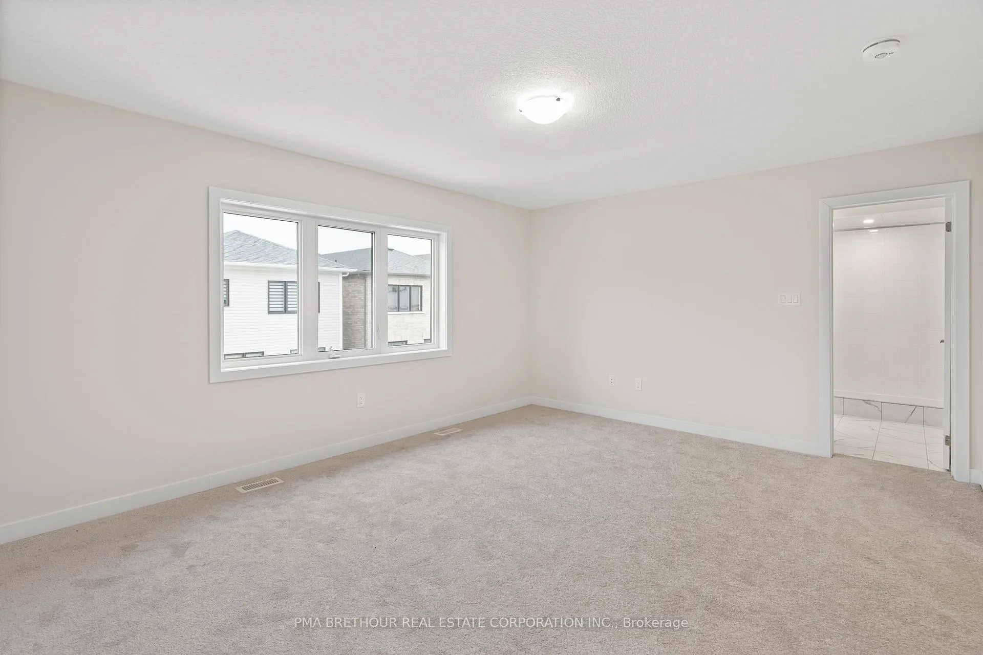 Photo 29 of 132 Eastbridge Avenue, Welland, Dain City — HOMEH