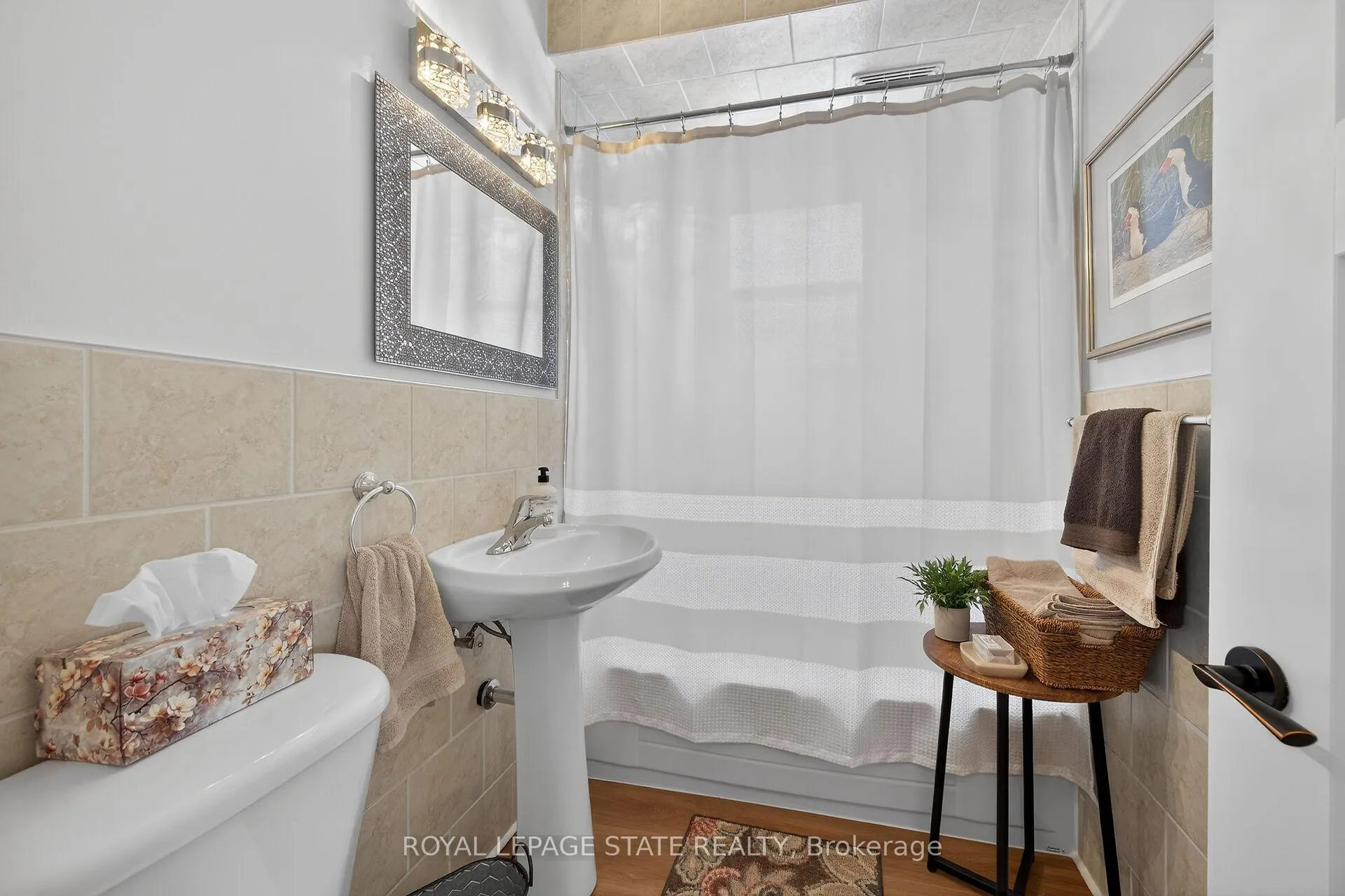 Photo 13 of 13 Cameron Avenue, Hamilton, Dundas — HOMEH