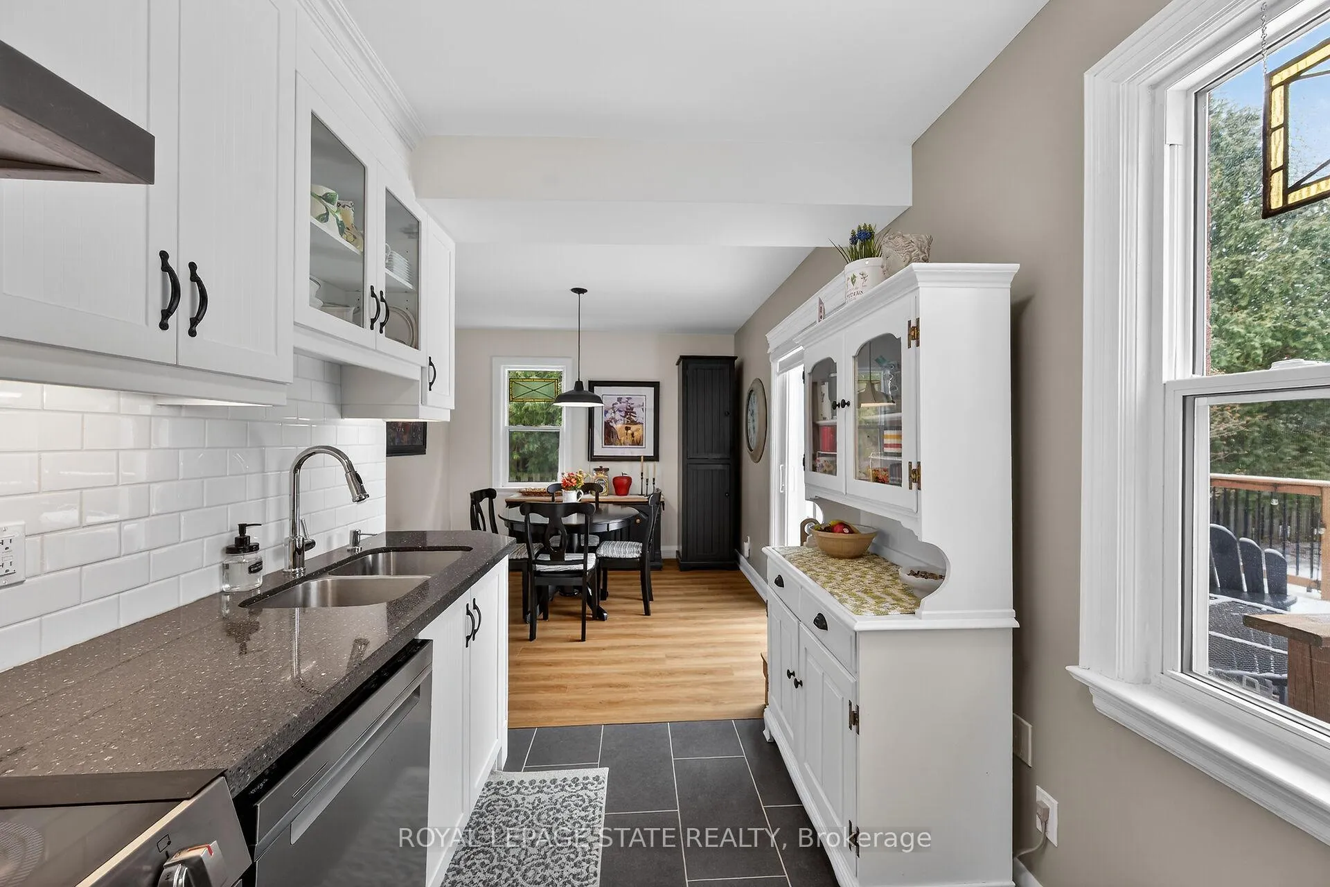 Photo 21 of 13 Cameron Avenue, Hamilton, Dundas — HOMEH