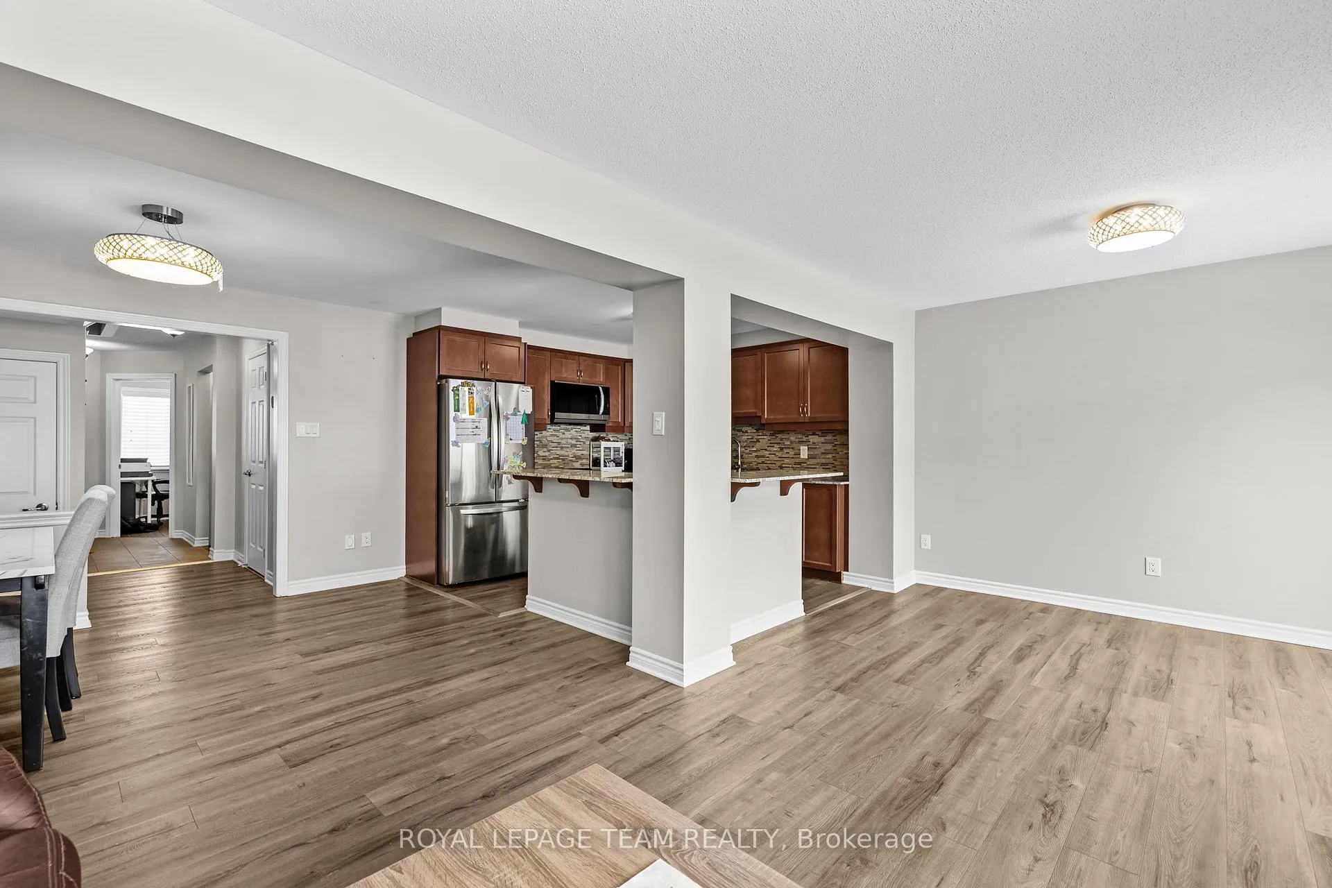 Photo 5 of 708 Mayfly Crescent, Ottawa, Barrhaven - Half Moon Bay — HOMEH