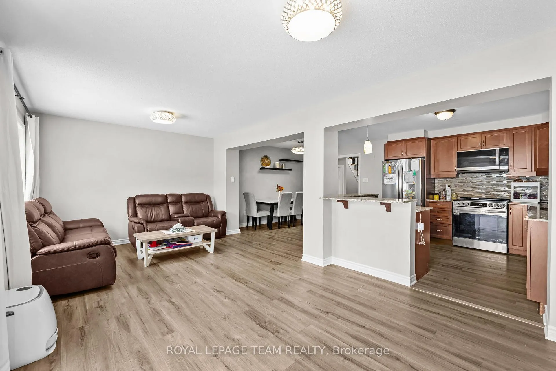 Photo 9 of 708 Mayfly Crescent, Ottawa, Barrhaven - Half Moon Bay — HOMEH