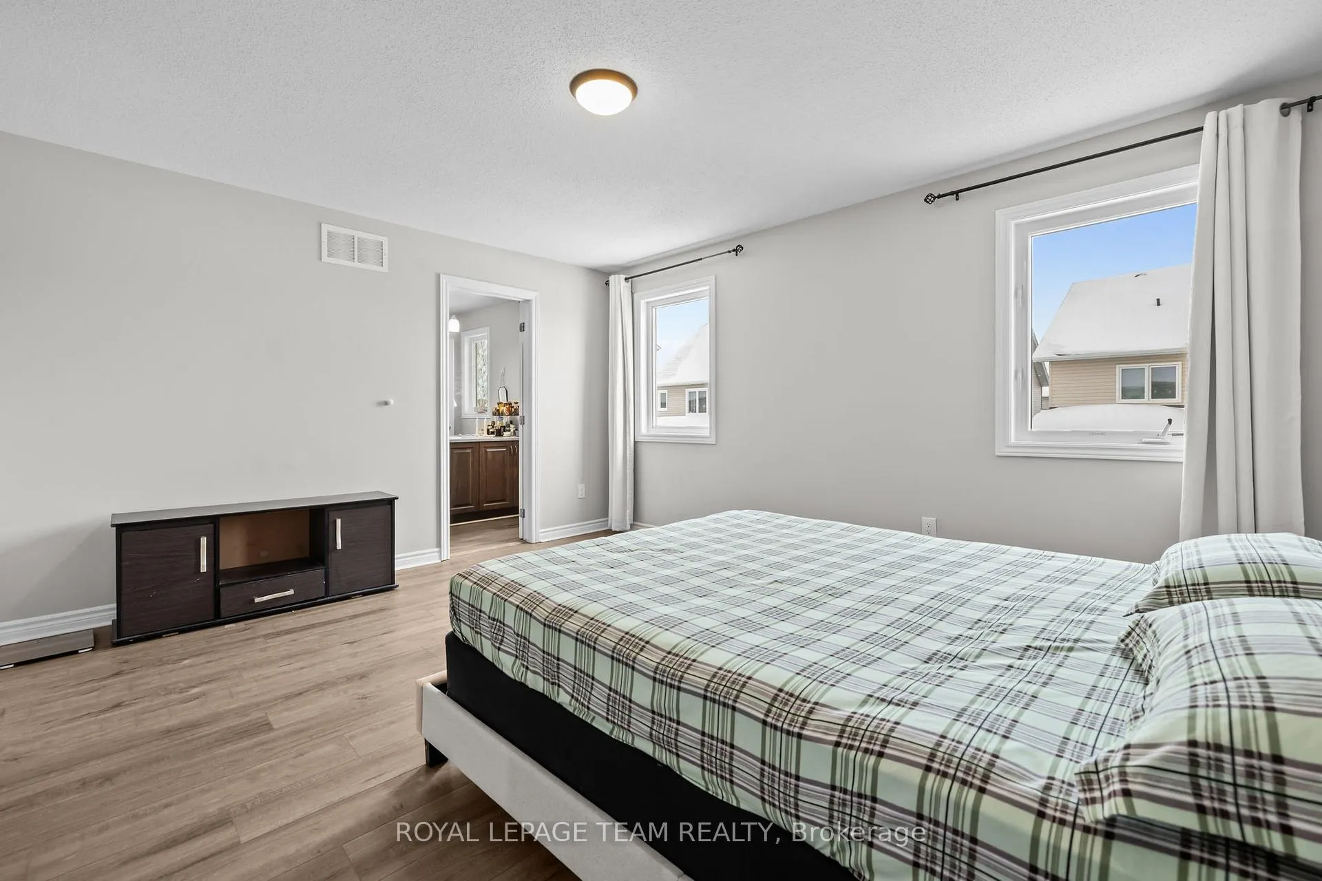 Photo 16 of 708 Mayfly Crescent, Ottawa, Barrhaven - Half Moon Bay — HOMEH