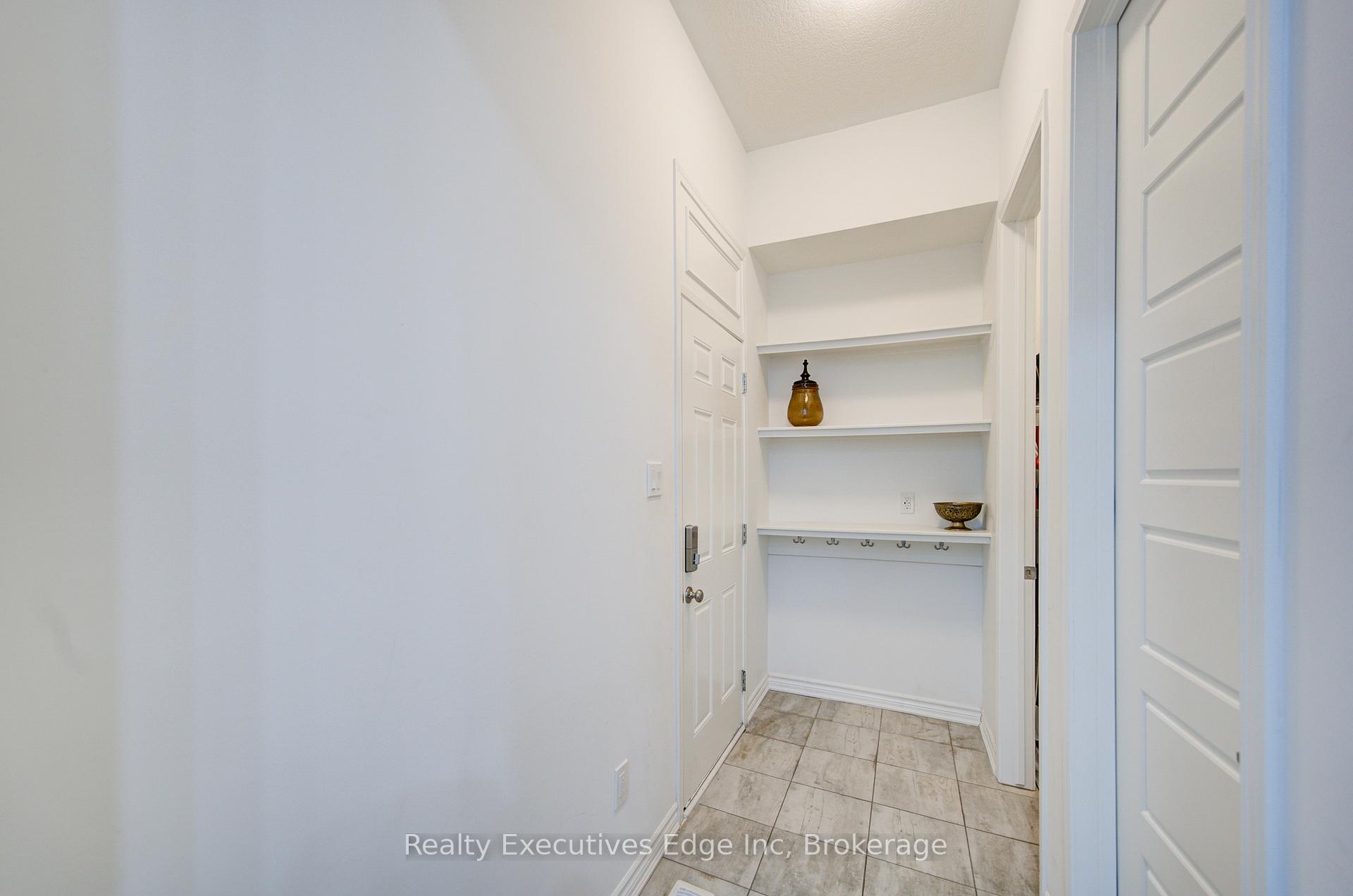 Photo 14 of 229 Forestwalk Street, Kitchener — HOMEH