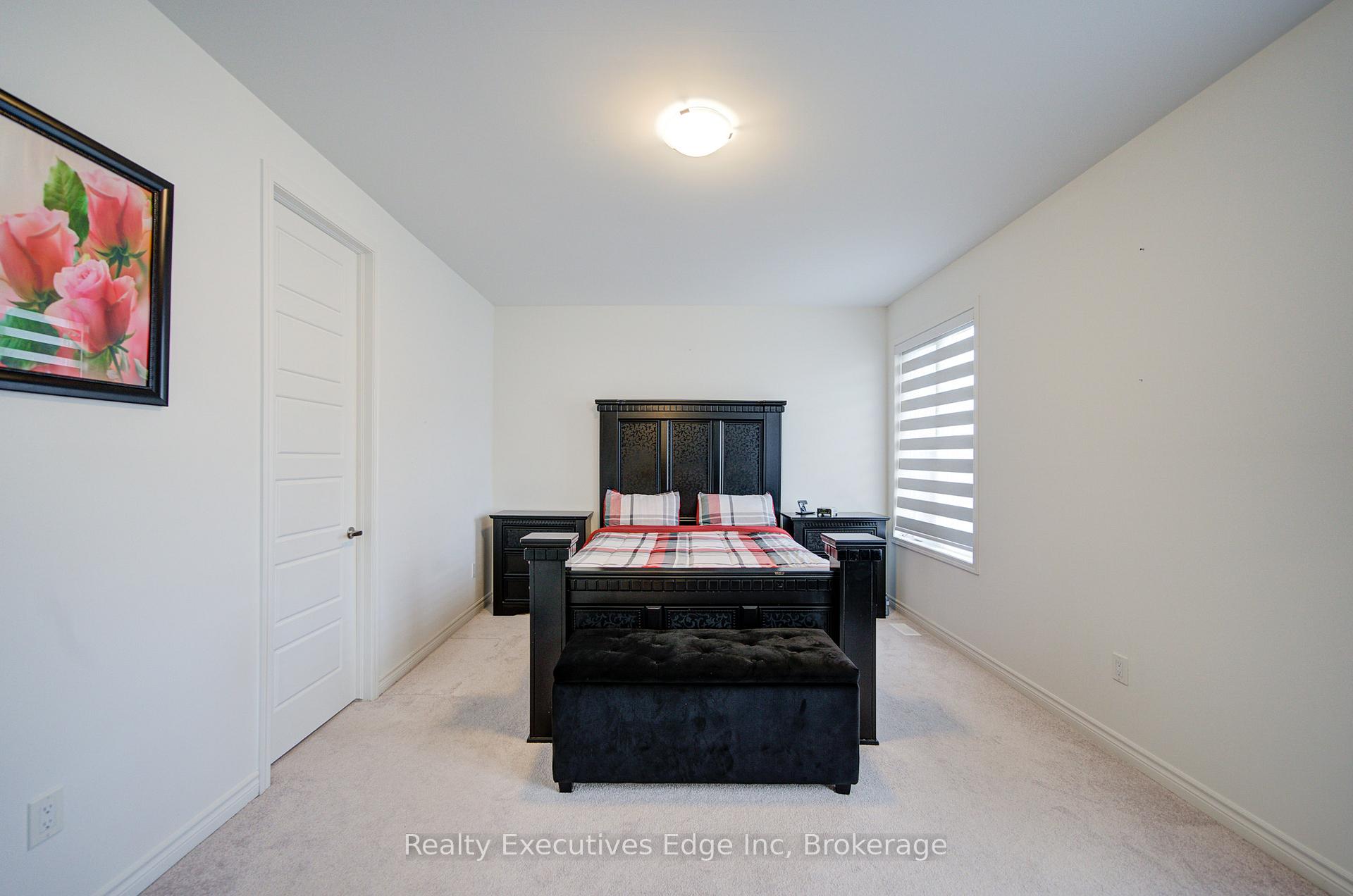 Photo 24 of 229 Forestwalk Street, Kitchener — HOMEH