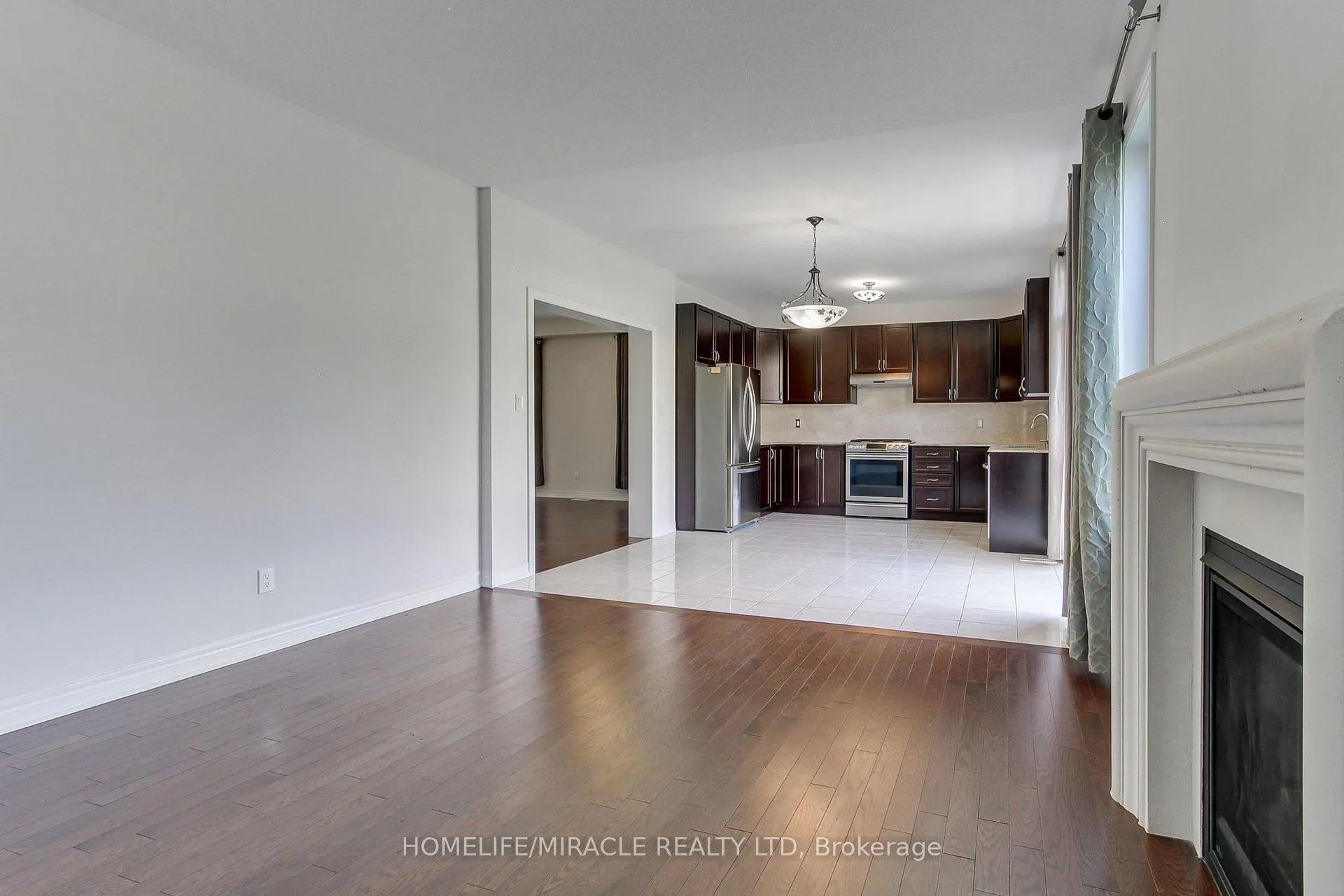 Photo 16 of 992 Green Street, Innisfil, Lefroy — HOMEH