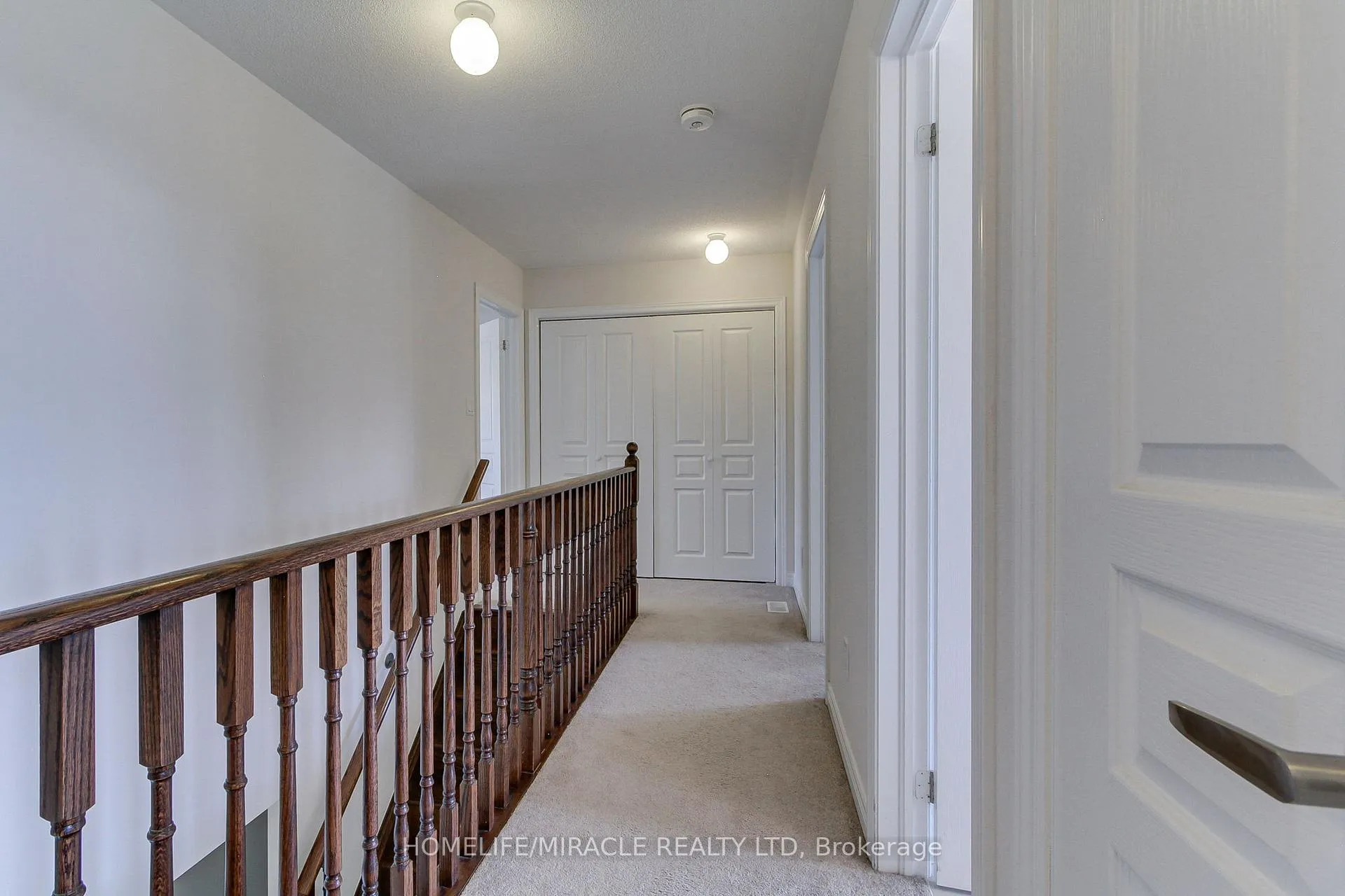 Photo 24 of 992 Green Street, Innisfil, Lefroy — HOMEH