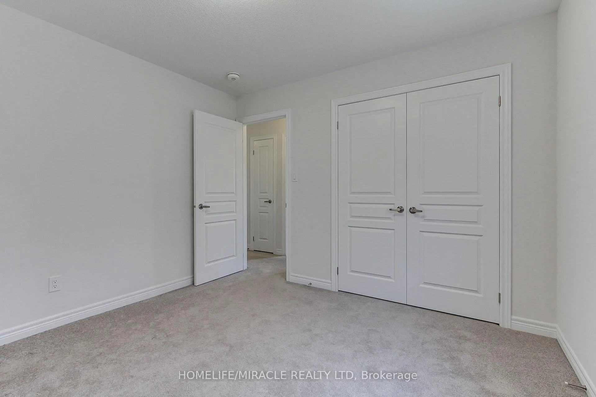Photo 34 of 992 Green Street, Innisfil, Lefroy — HOMEH