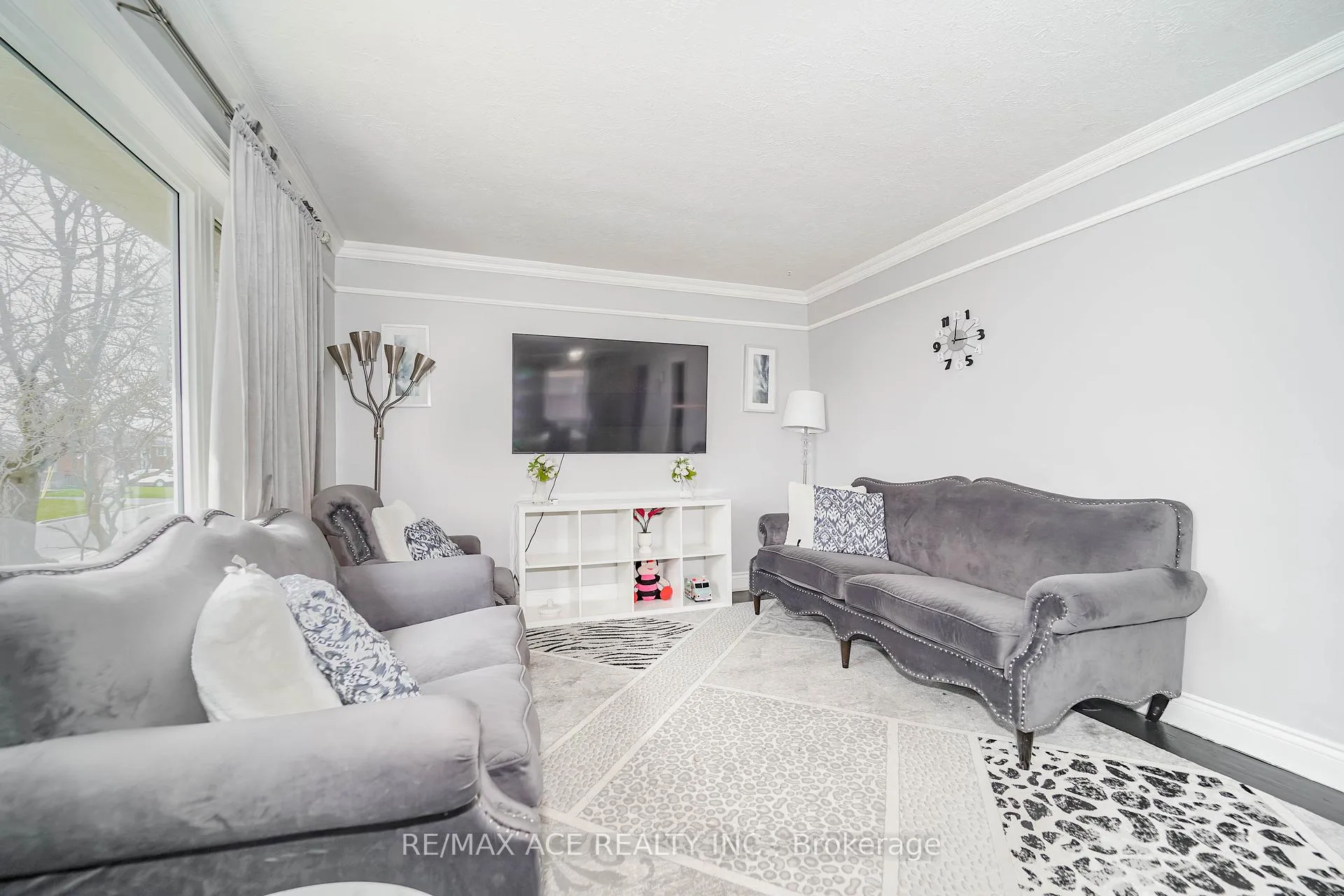 Photo 13 of 1425 Lakefield Drive, Oshawa, Lakeview — HOMEH