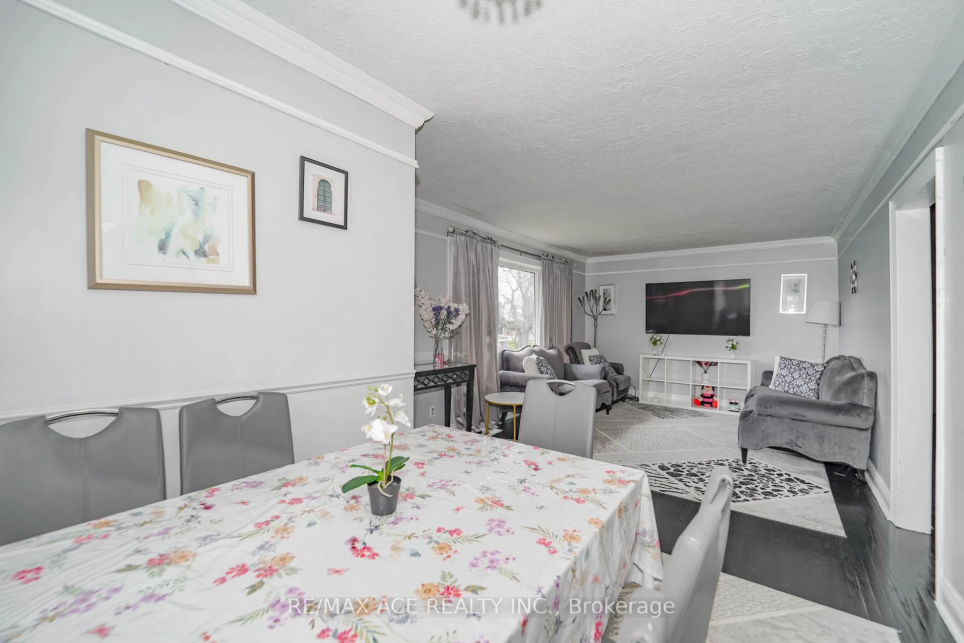 Photo 17 of 1425 Lakefield Drive, Oshawa, Lakeview — HOMEH