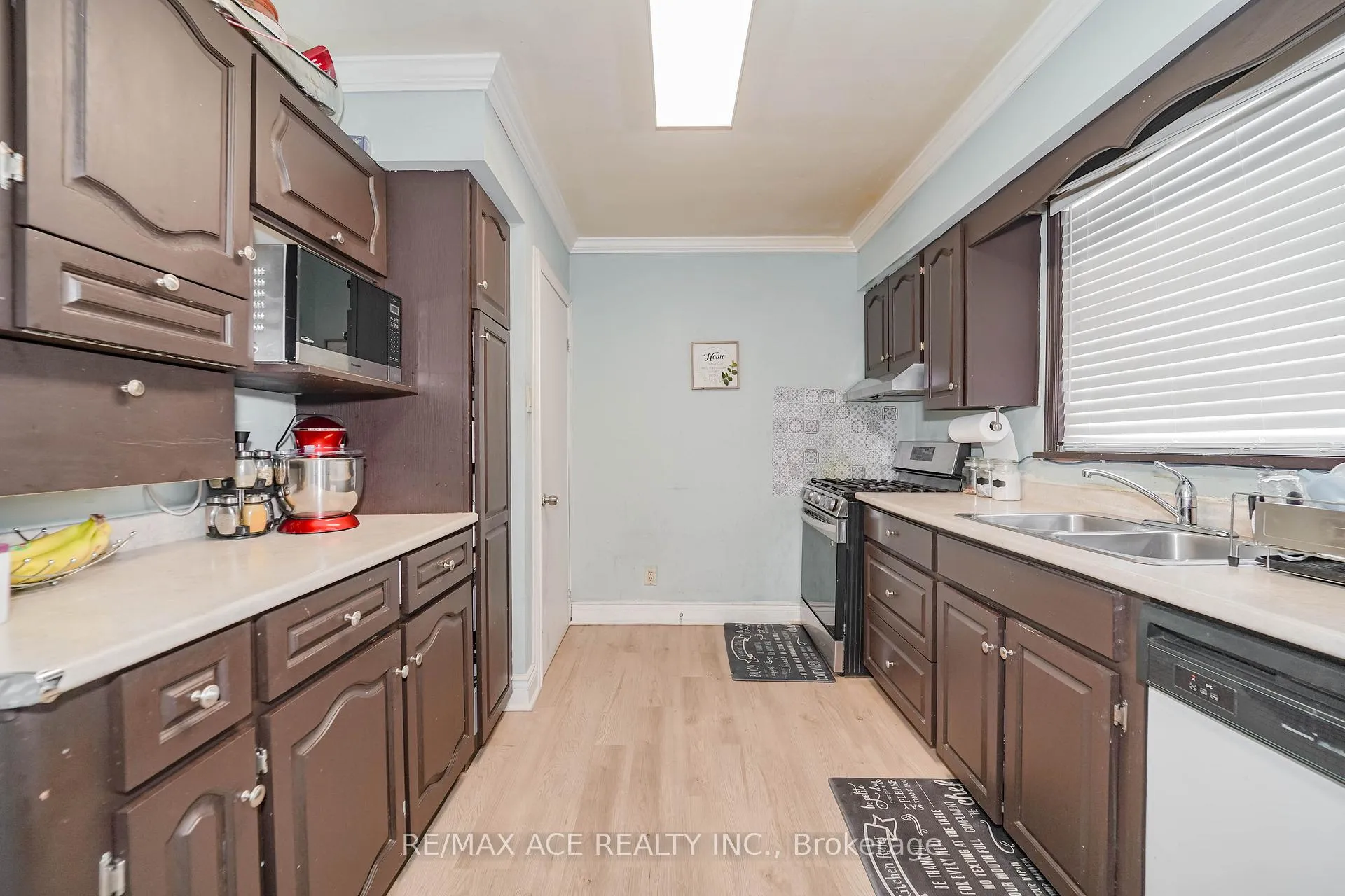 Photo 20 of 1425 Lakefield Drive, Oshawa, Lakeview — HOMEH
