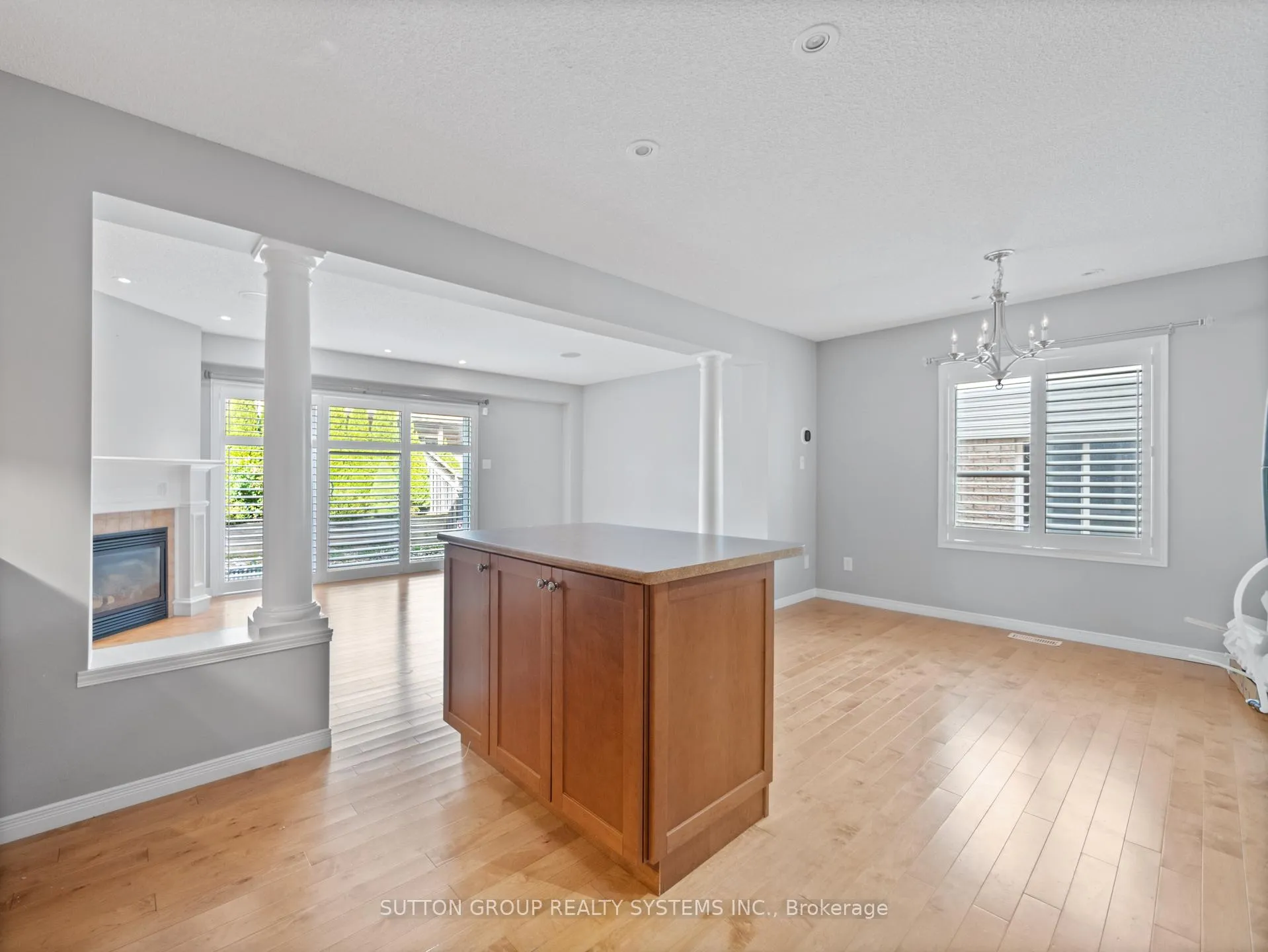 Photo 6 of 169 Sims Estate Drive, Kitchener — HOMEH
