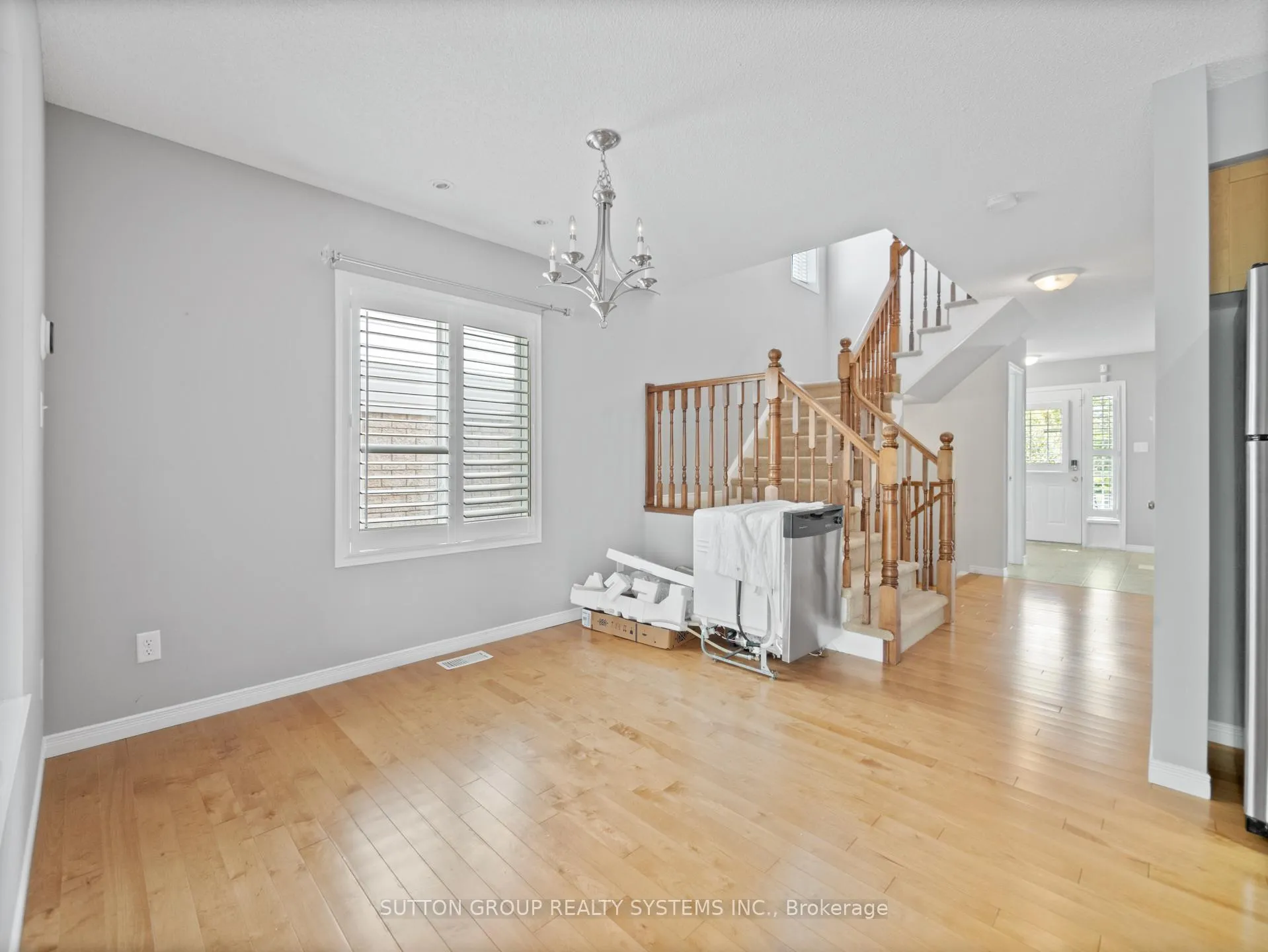 Photo 16 of 169 Sims Estate Drive, Kitchener — HOMEH