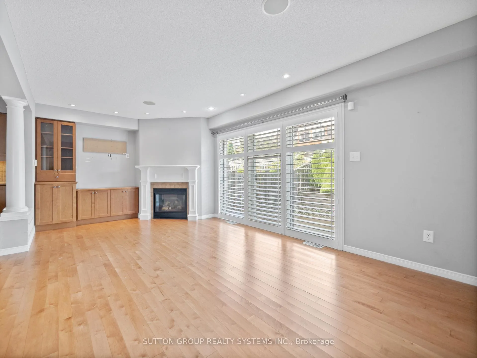 Photo 17 of 169 Sims Estate Drive, Kitchener — HOMEH