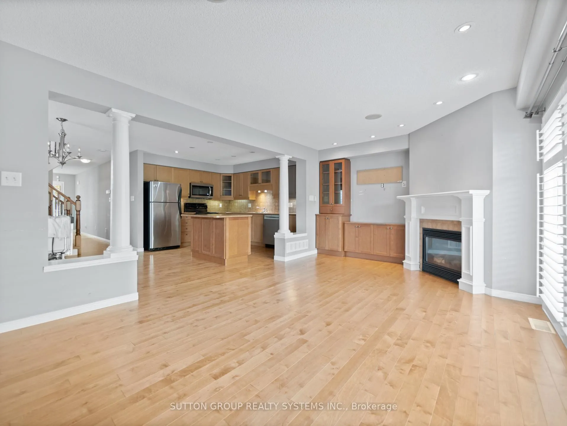 Photo 18 of 169 Sims Estate Drive, Kitchener — HOMEH