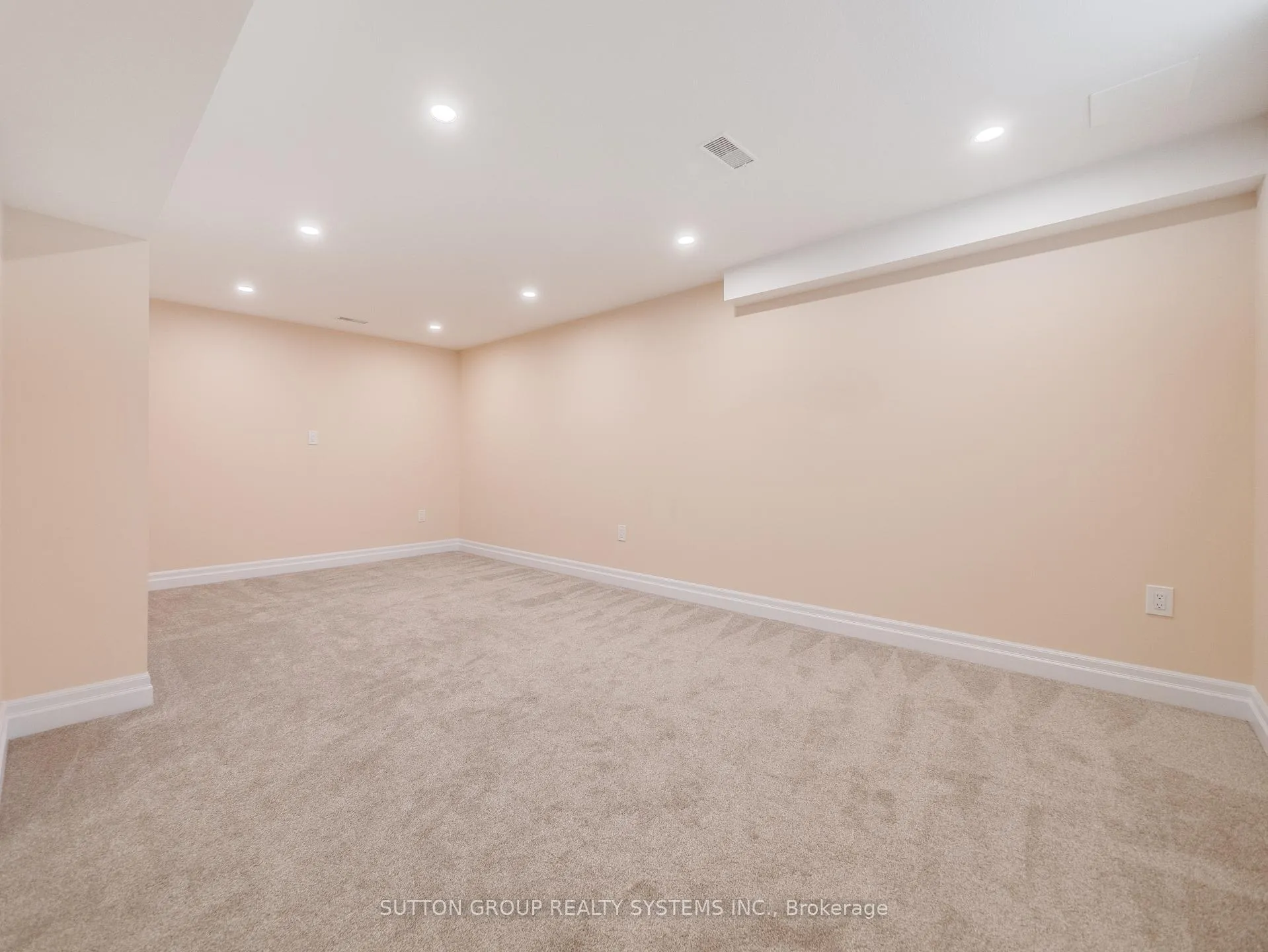 Photo 34 of 169 Sims Estate Drive, Kitchener — HOMEH