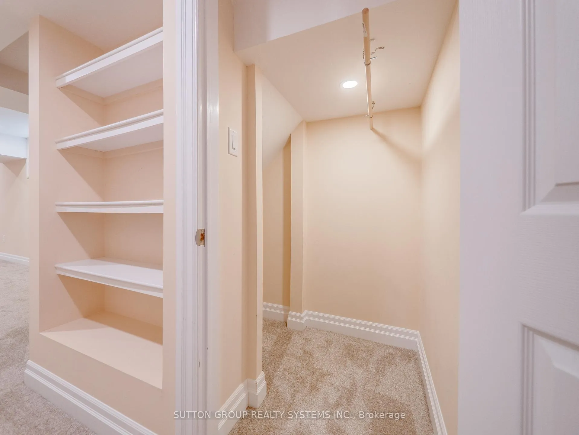 Photo 38 of 169 Sims Estate Drive, Kitchener — HOMEH