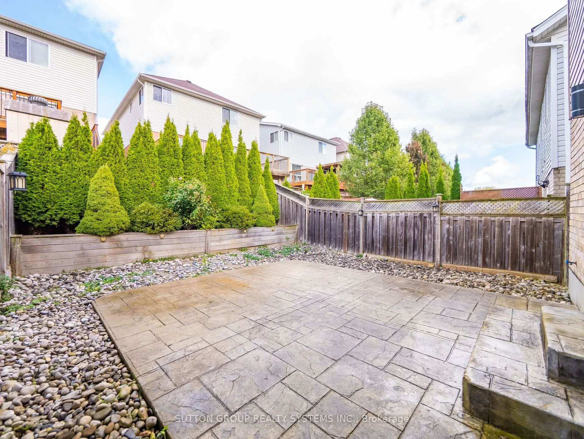Photo 41 of 169 Sims Estate Drive, Kitchener — HOMEH