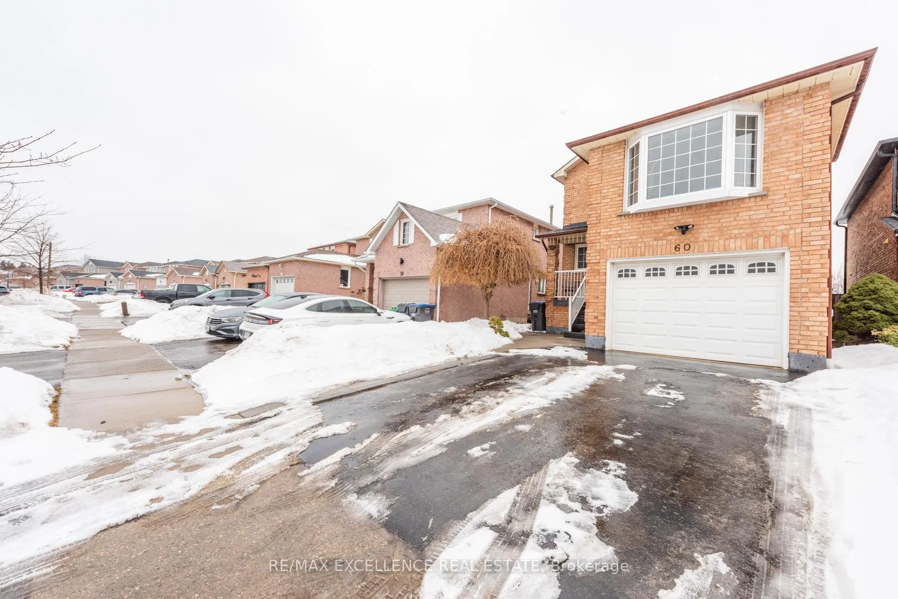 Photo 1 of 60 Kesteven Crescent, Brampton, Fletcher's Creek South — HOMEH