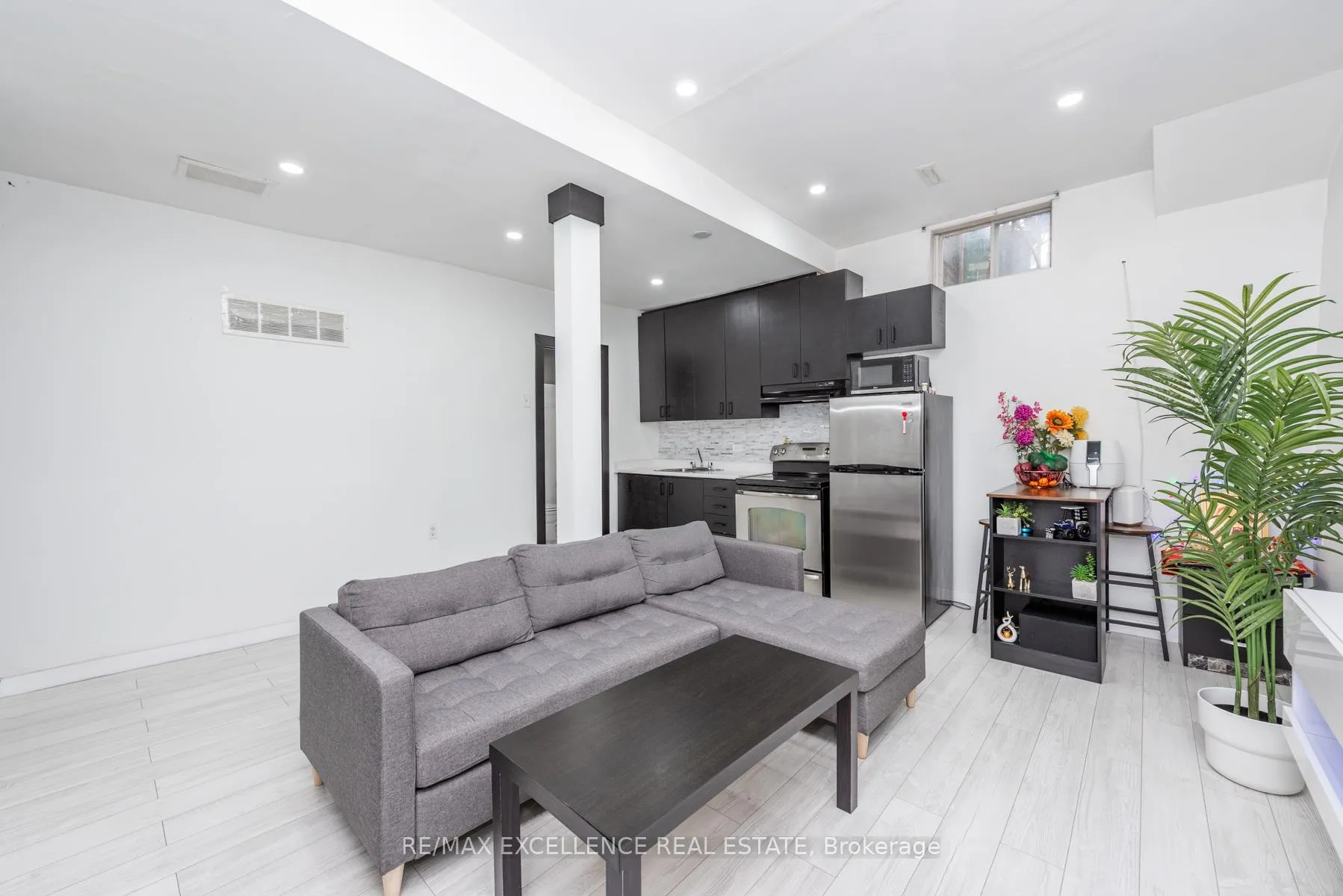Photo 30 of 60 Kesteven Crescent, Brampton, Fletcher's Creek South — HOMEH