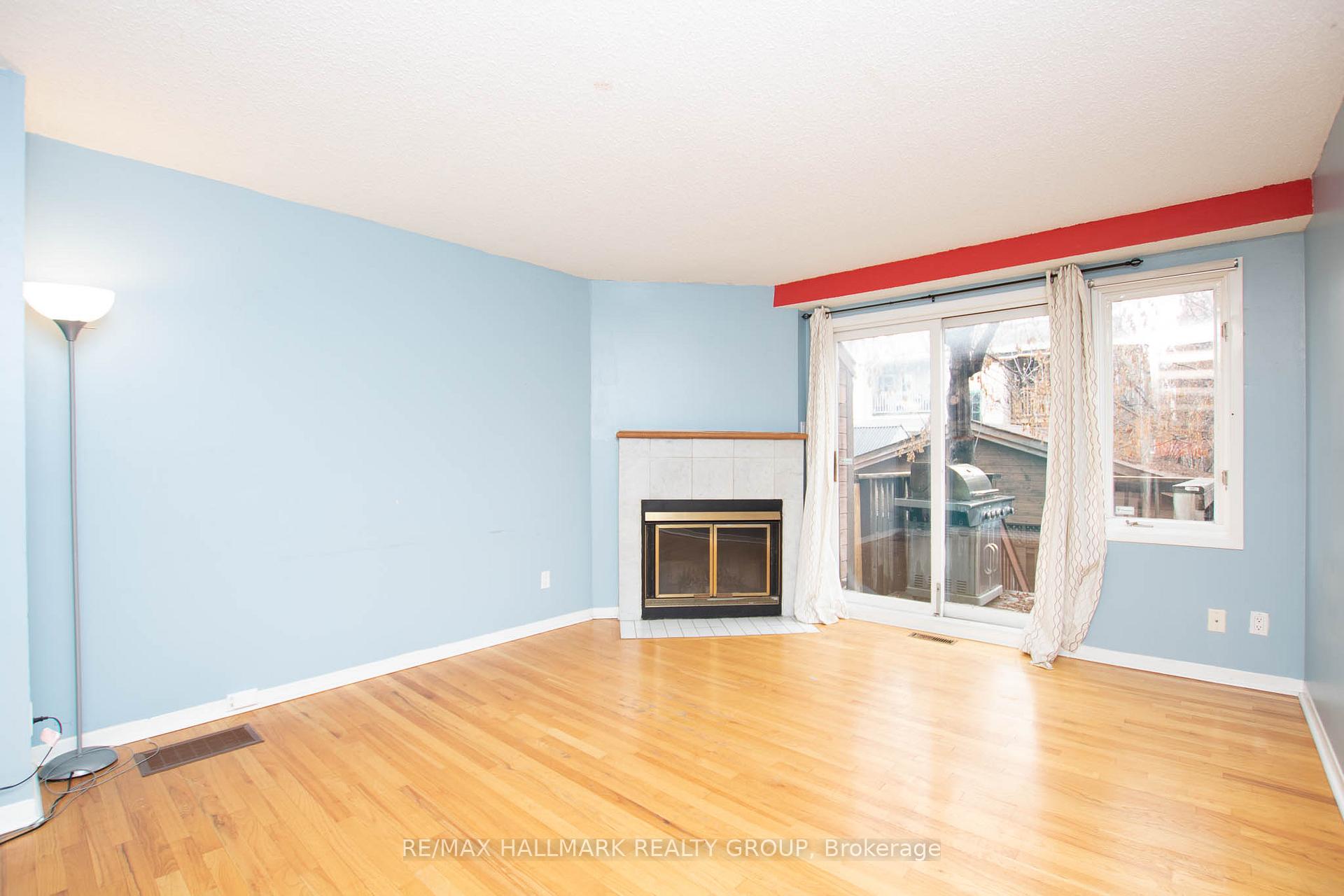 Photo 5 of 254 Bruyere Street, Ottawa, Lower Town — HOMEH