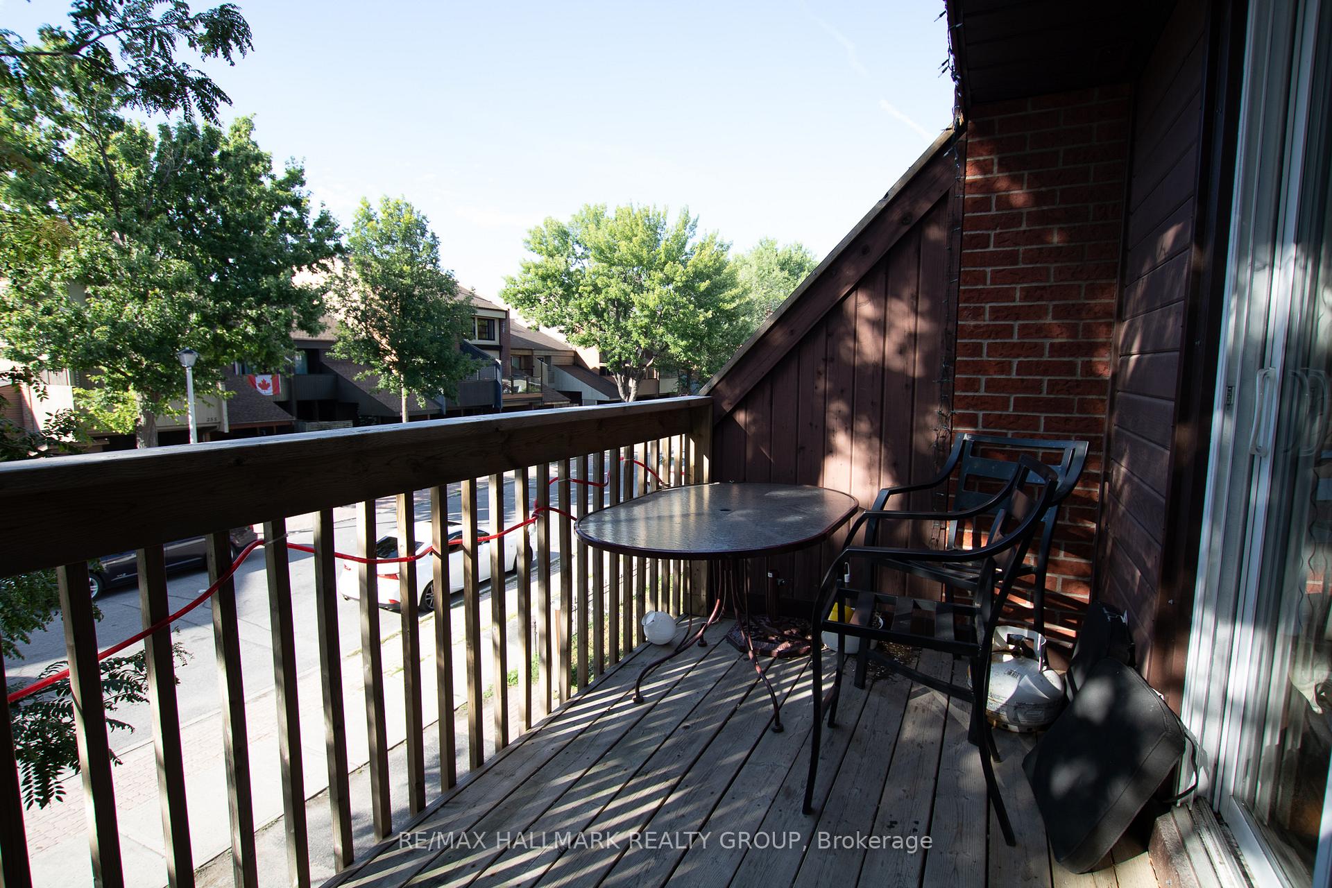 Photo 22 of 254 Bruyere Street, Ottawa, Lower Town — HOMEH