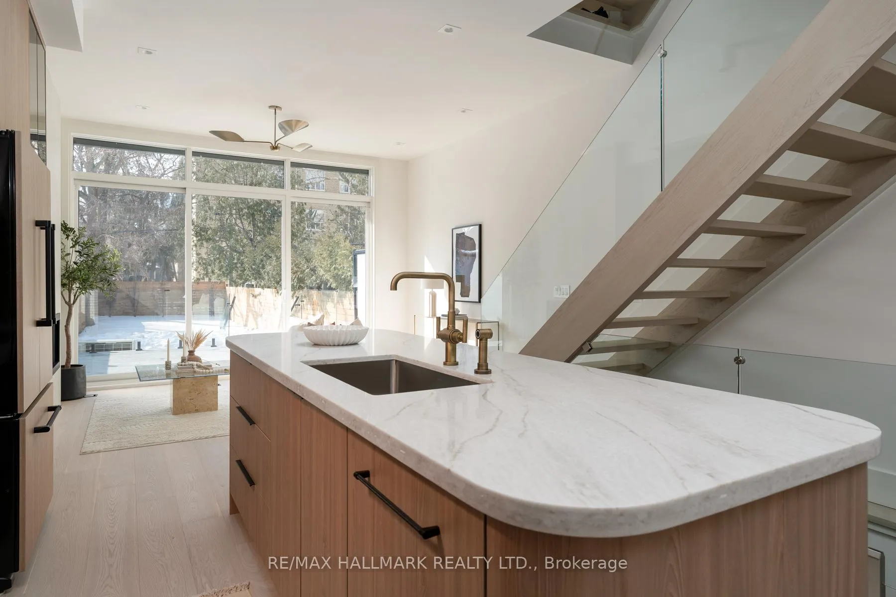 Photo 13 of 72 Marmot Street, Toronto, Mount Pleasant East — HOMEH