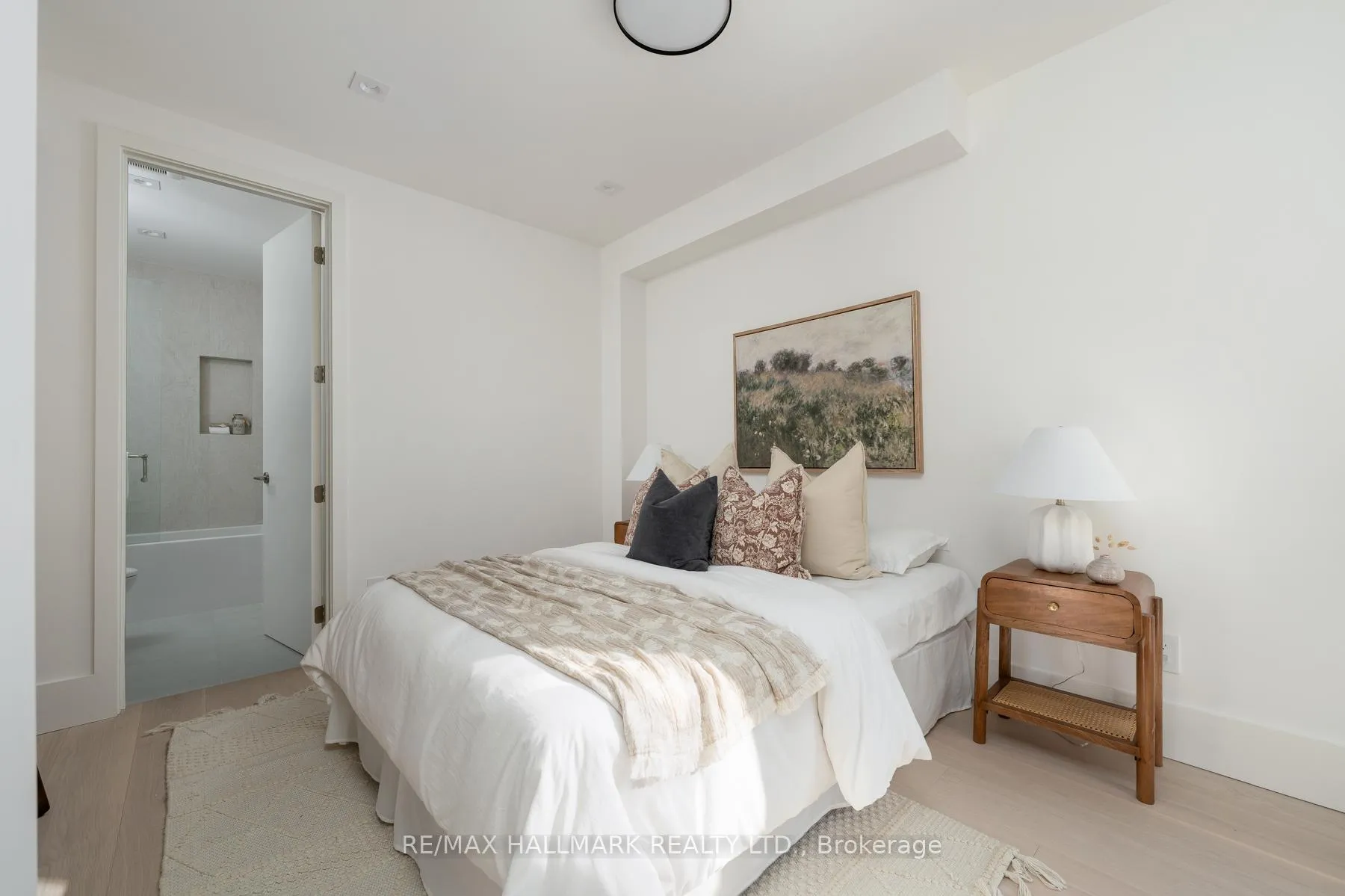 Photo 18 of 72 Marmot Street, Toronto, Mount Pleasant East — HOMEH