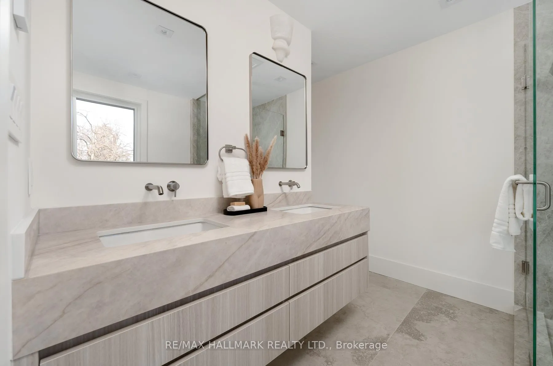 Photo 35 of 72 Marmot Street, Toronto, Mount Pleasant East — HOMEH