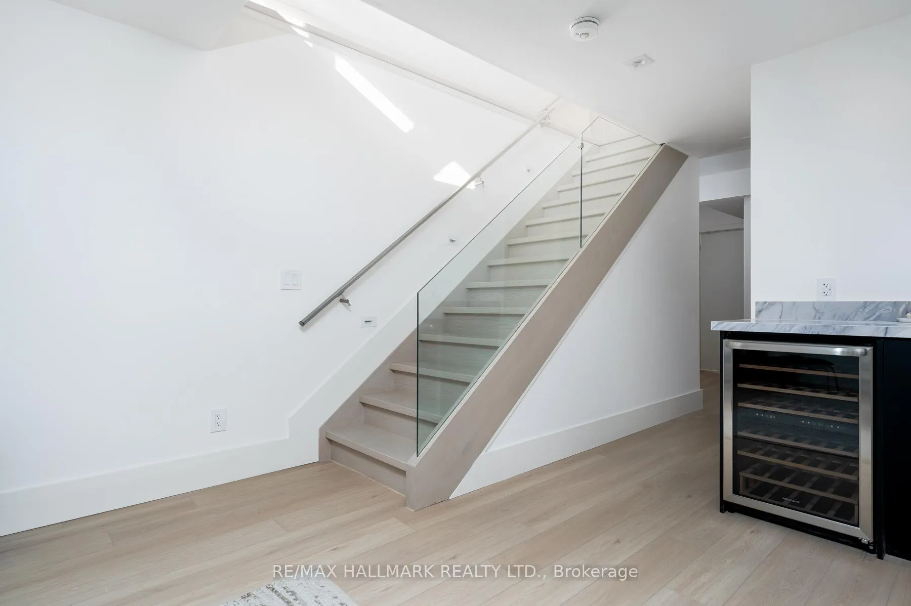 Photo 40 of 72 Marmot Street, Toronto, Mount Pleasant East — HOMEH