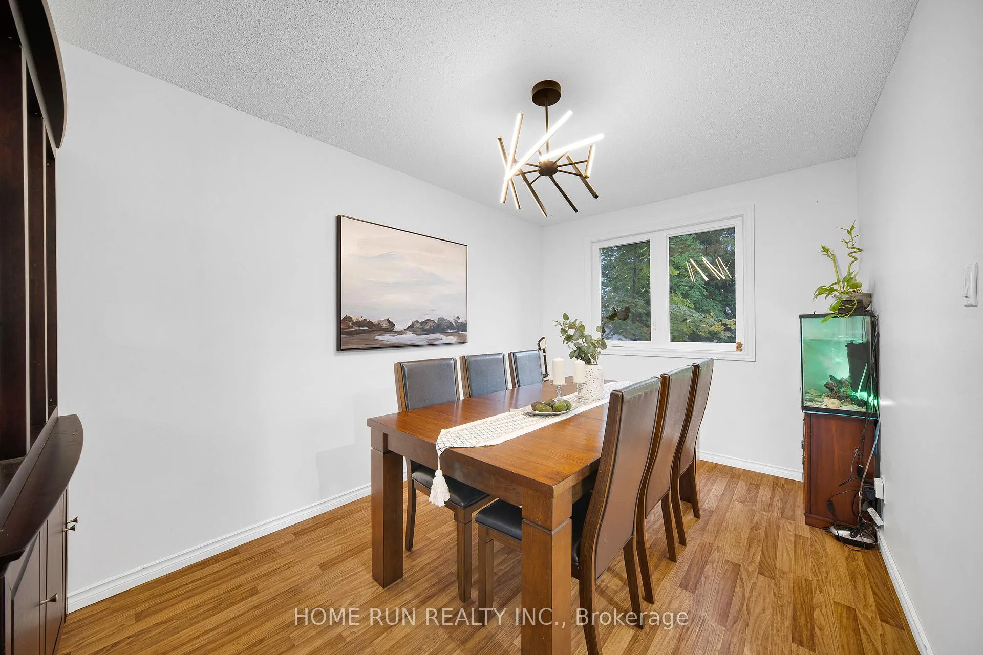 Photo 16 of 29 Cymbeline Drive, Ottawa, Westcliffe Estates — HOMEH
