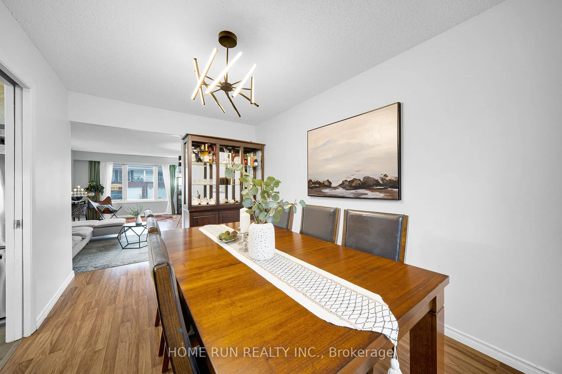 Photo 17 of 29 Cymbeline Drive, Ottawa, Westcliffe Estates — HOMEH