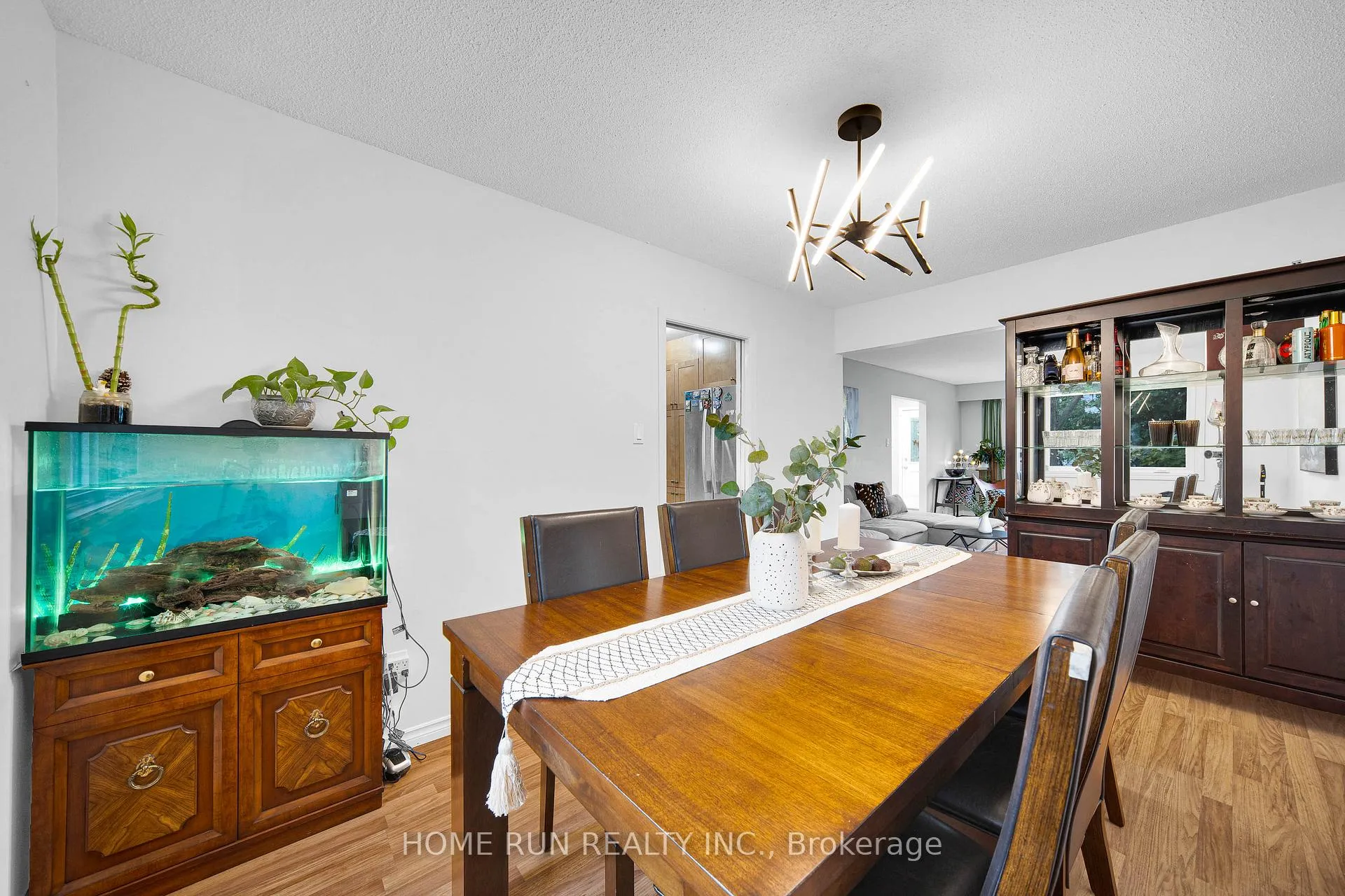Photo 18 of 29 Cymbeline Drive, Ottawa, Westcliffe Estates — HOMEH