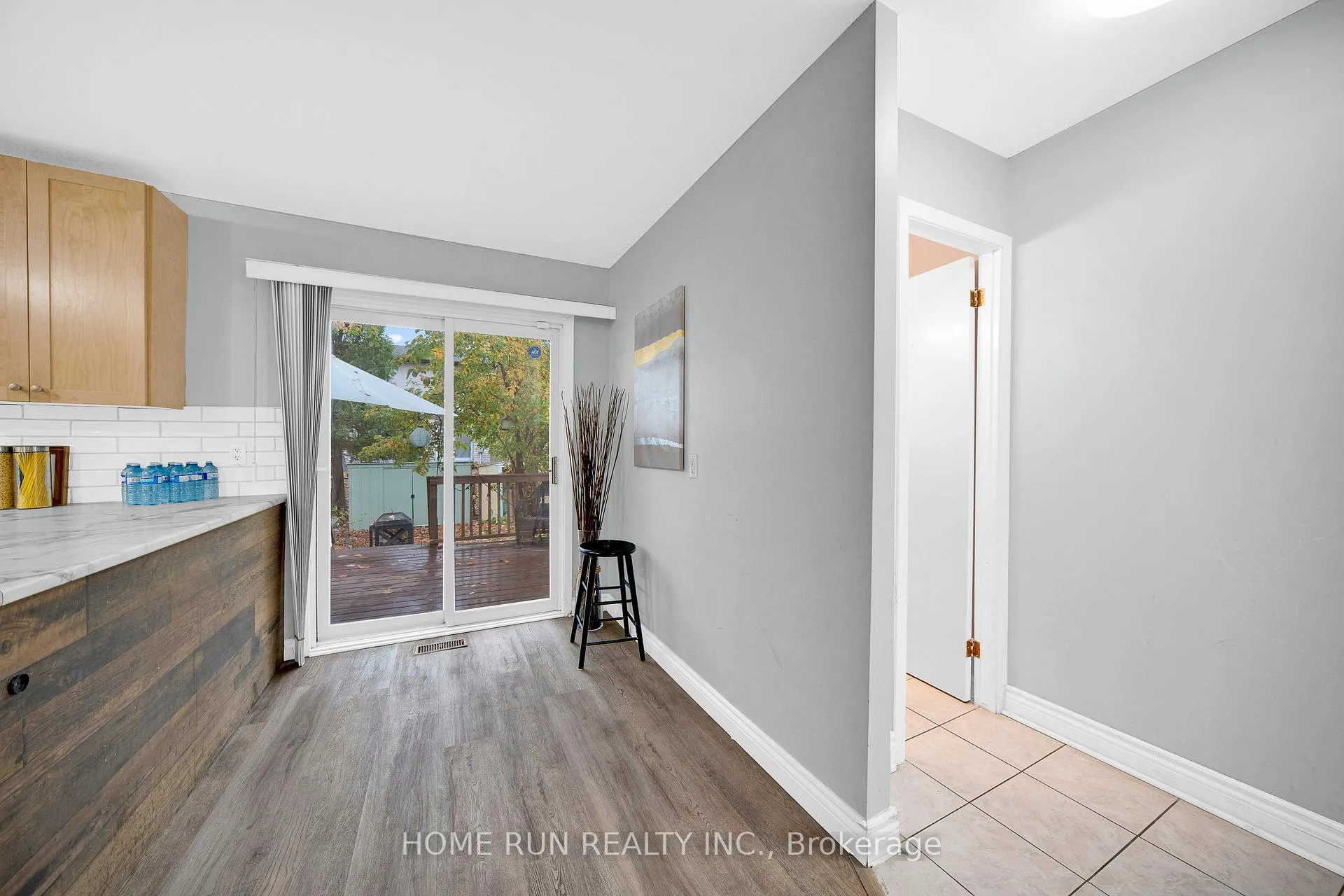 Photo 23 of 29 Cymbeline Drive, Ottawa, Westcliffe Estates — HOMEH