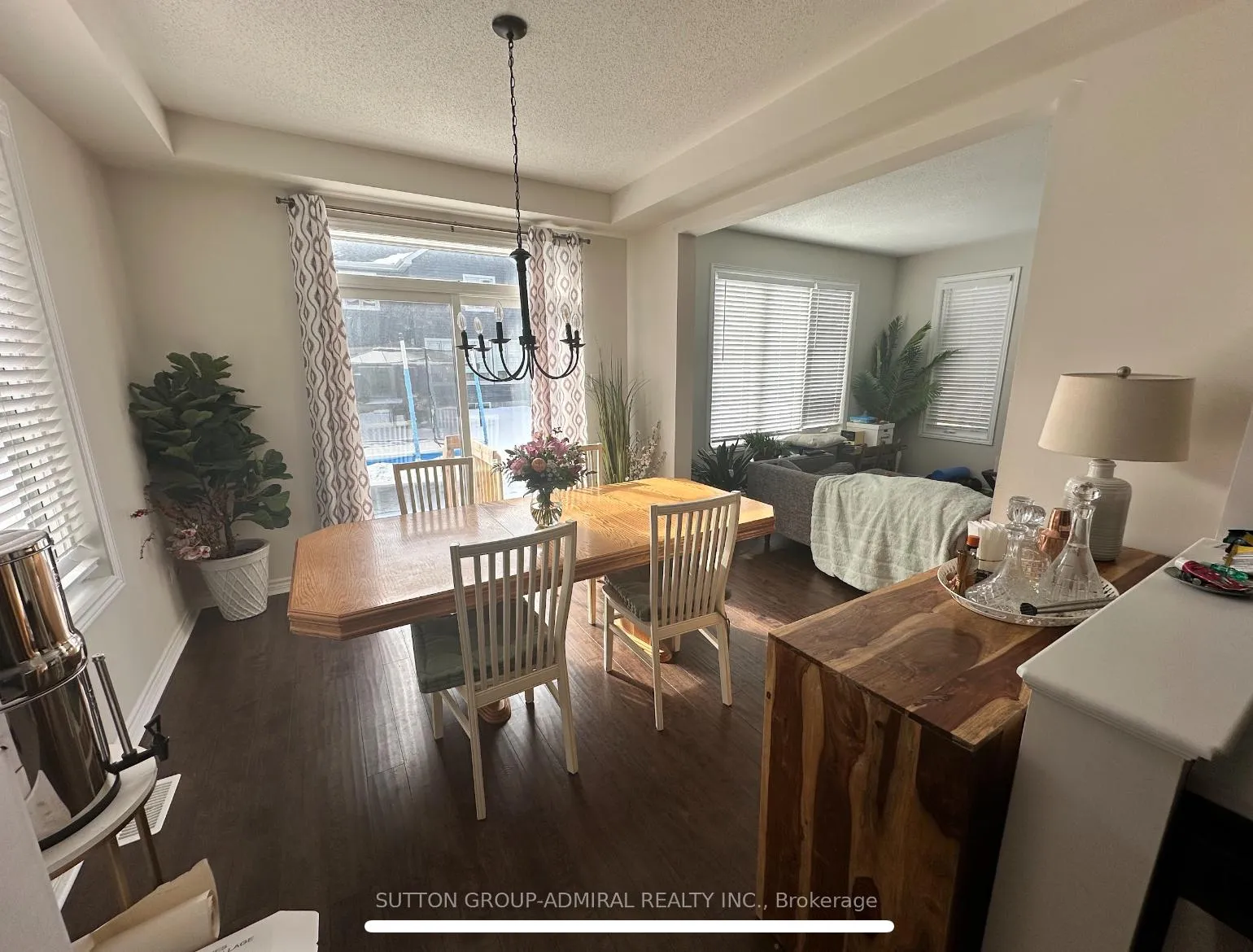 Photo 2 of 743 Brittanic Road, Ottawa, Kanata - Emerald Meadows/Trailwest — HOMEH