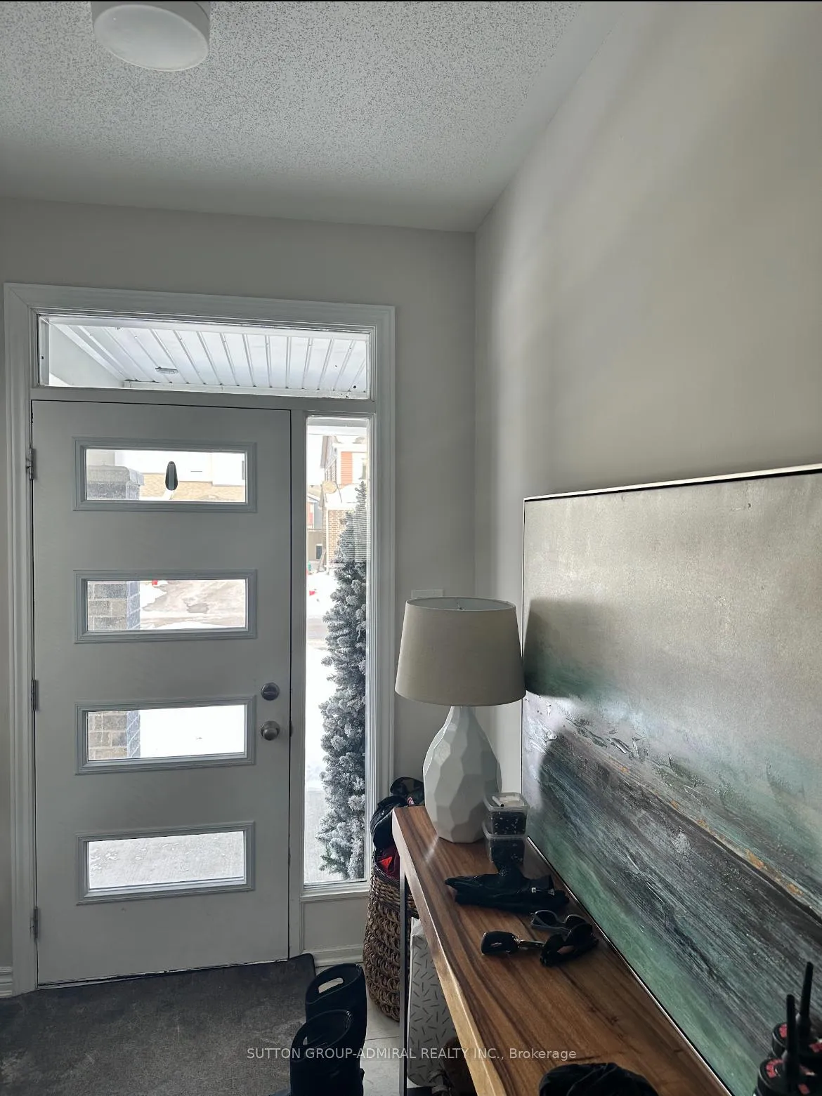 Photo 6 of 743 Brittanic Road, Ottawa, Kanata - Emerald Meadows/Trailwest — HOMEH