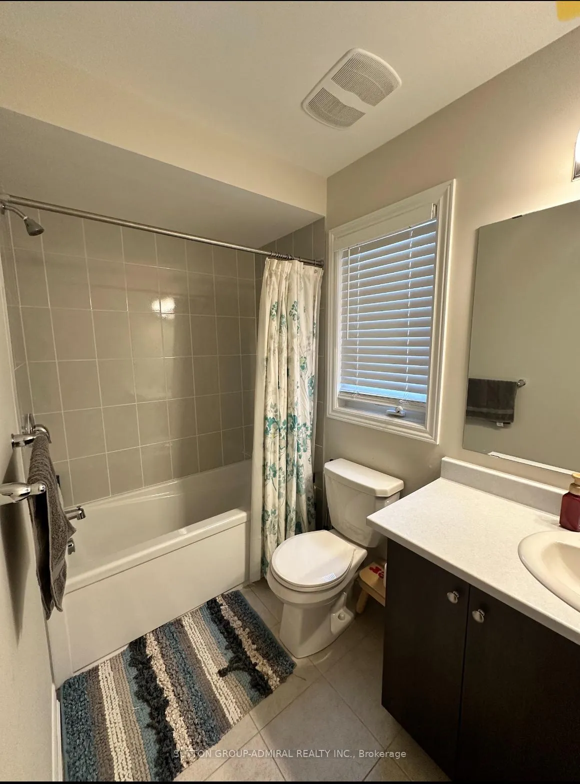 Photo 11 of 743 Brittanic Road, Ottawa, Kanata - Emerald Meadows/Trailwest — HOMEH