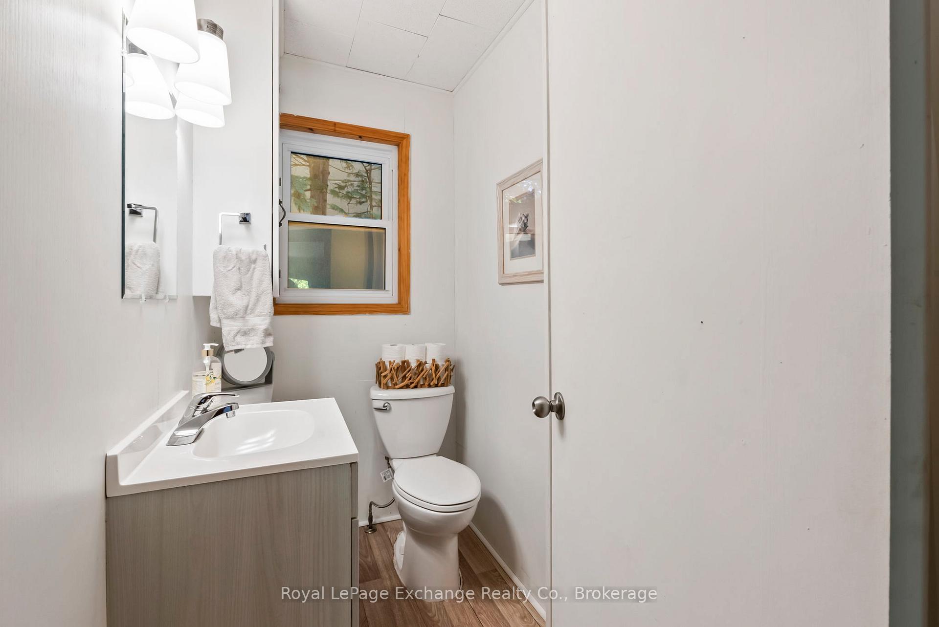 Photo 11 of 10 Edgemere Avenue, Kincardine — HOMEH