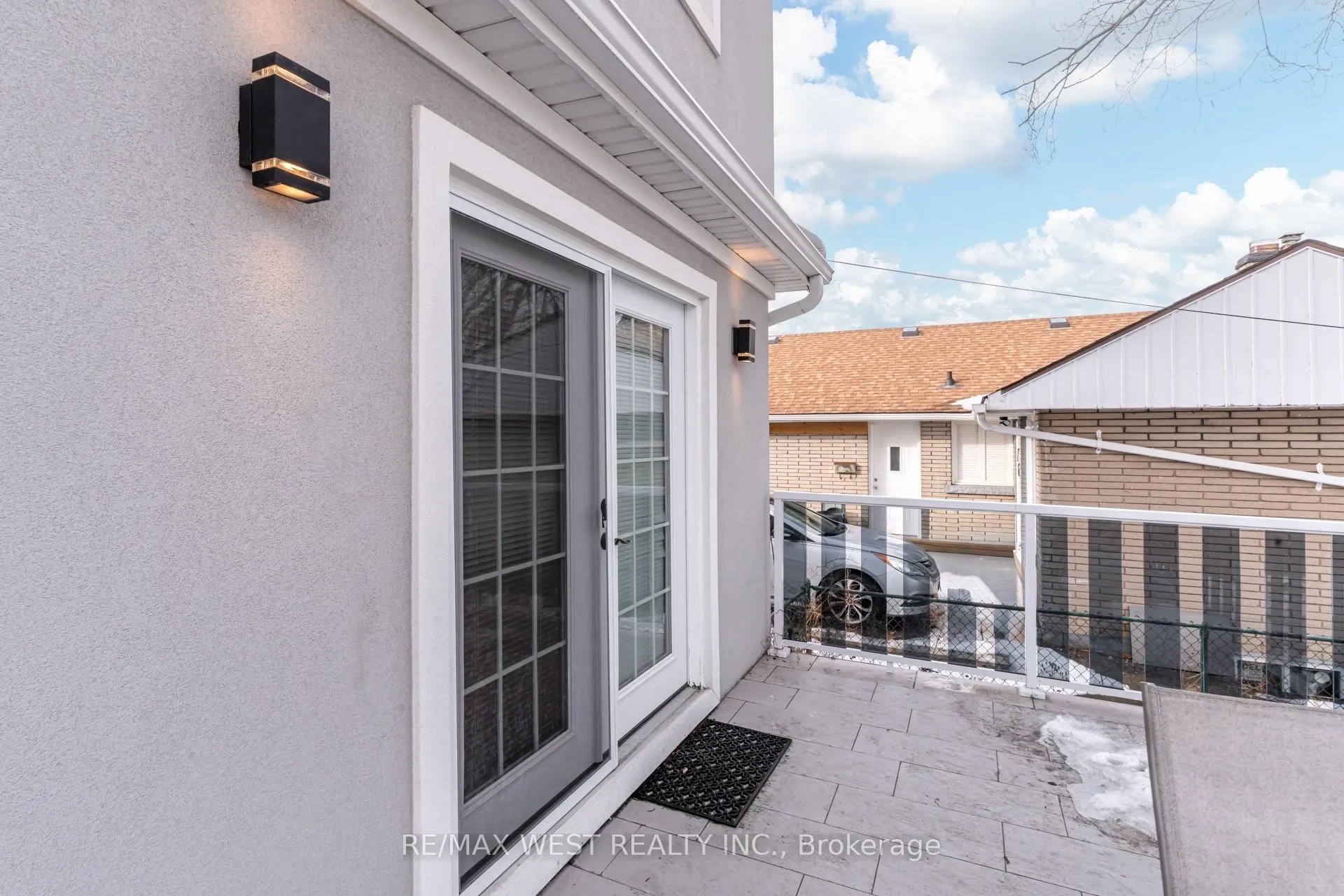 Photo 43 of 78 Golden Boulevard E, Welland, Lincoln/Crowland — HOMEH