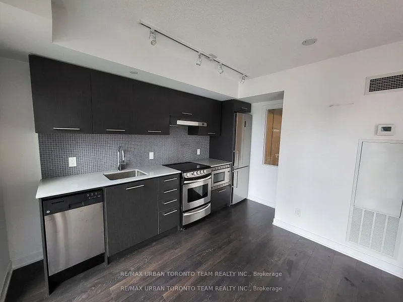 Photo 4 of Unit 1109, 87 Peter Street, Toronto, Waterfront Communities — HOMEH
