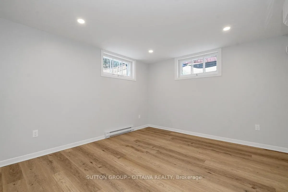 Photo 14 of Unit 2, 2413 Ryan Drive, Ottawa, Queensway Terrace South/Ridgeview — HOMEH