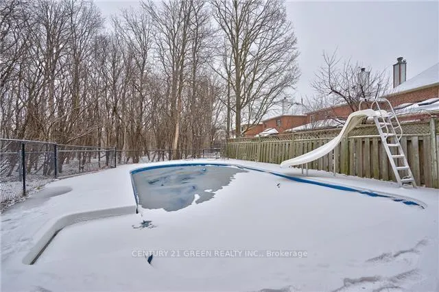 Photo 2 of Unit BSMT, 75 Drinkwater Road, Brampton, Fletcher's West — HOMEH