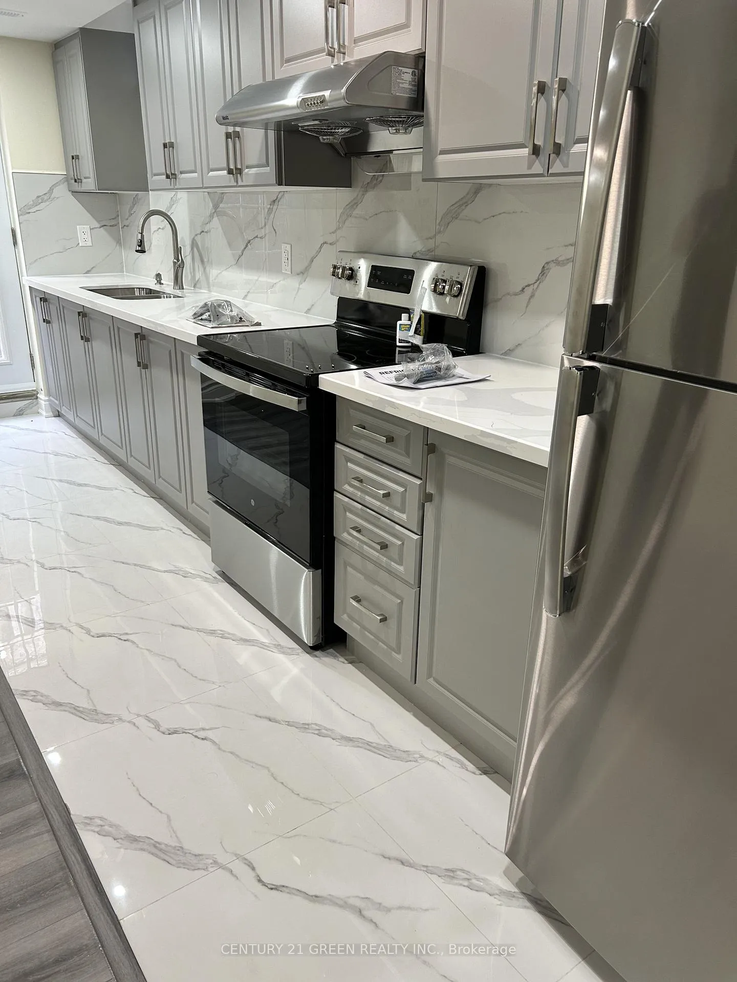 Photo 4 of Unit BSMT, 75 Drinkwater Road, Brampton, Fletcher's West — HOMEH