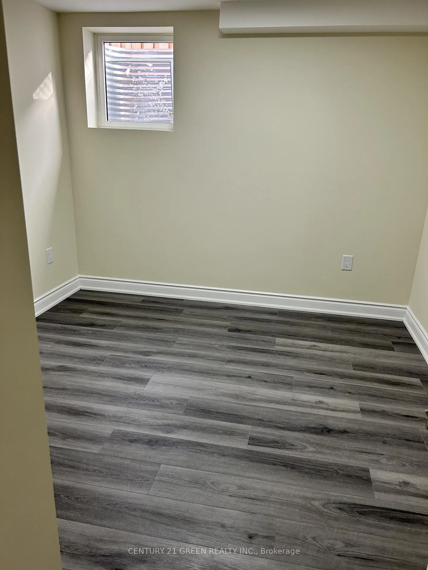 Photo 5 of Unit BSMT, 75 Drinkwater Road, Brampton, Fletcher's West — HOMEH